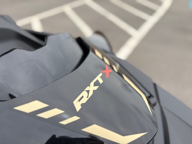 2025 Sea-Doo RXT-X 325 - Photo 8