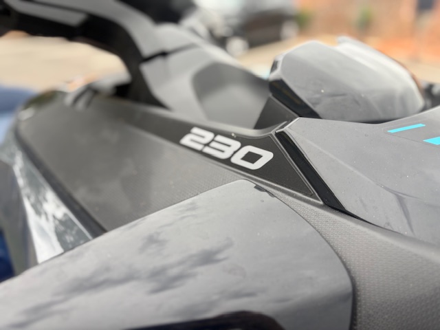 2025 Sea-Doo GTX 230 - Photo 10