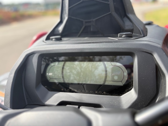 2025 Can-Am Outlander X mr 850 - Photo 17