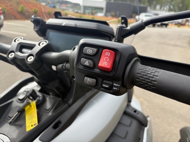 2025 Can-Am Canyon XT - Photo 12
