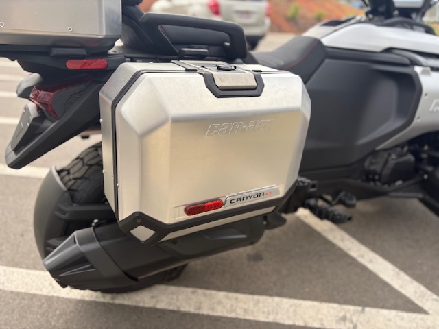 2025 Can-Am Canyon XT - Photo 17