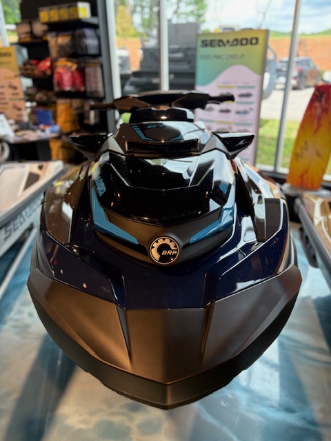 2025 Sea-Doo GTX 300 - Photo 14