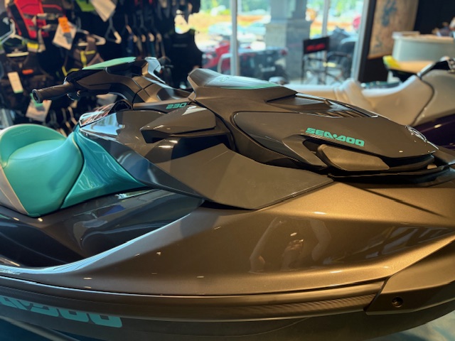 2025 Sea-Doo GTR 230 - Photo 3