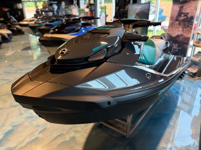 2025 Sea-Doo GTR 230 - Photo 17
