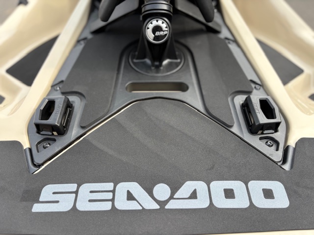 2025 Sea-Doo Wake 170 - Photo 18