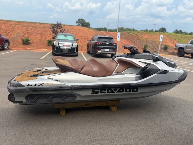 2018 Sea-Doo GTX Limited 230 Rotax® 1500 HO ACE™ - Photo 7