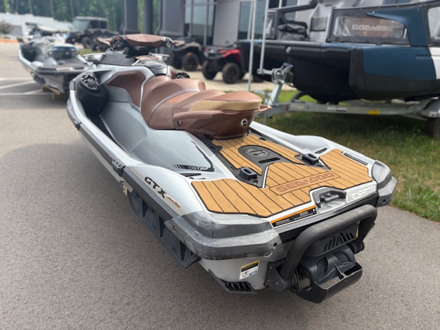 2018 Sea-Doo GTX Limited 230 Rotax® 1500 HO ACE™ - Photo 13