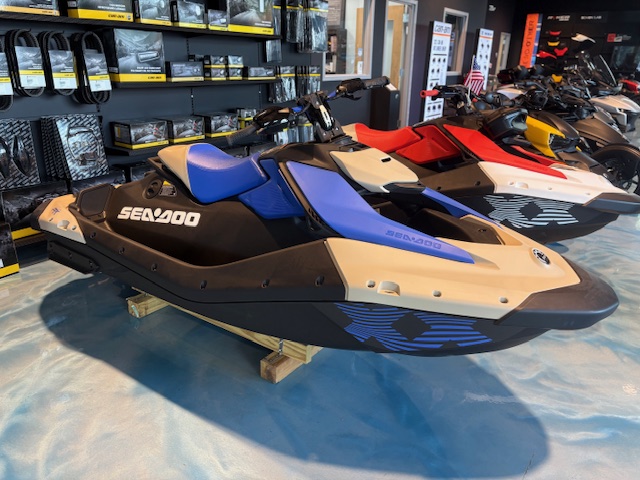 2025 Sea-Doo SparkTRIXX For 1 - Photo 2
