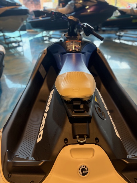 2025 Sea-Doo SparkTRIXX For 1 - Photo 10