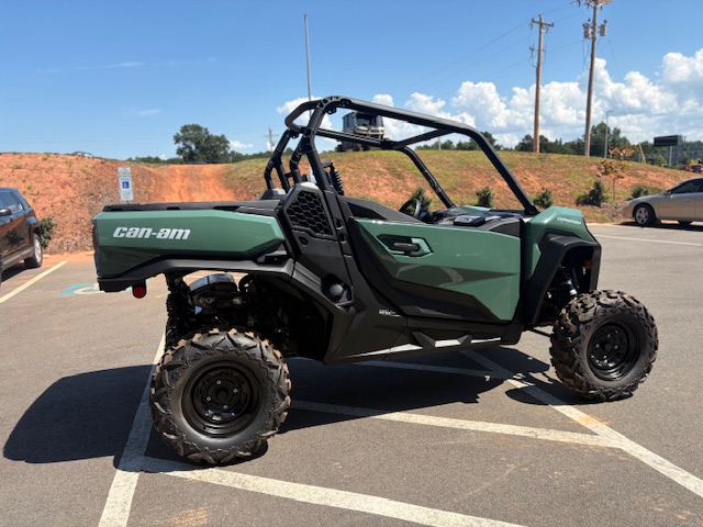 2025 Can-Am Commander DPS 700 - Photo 14