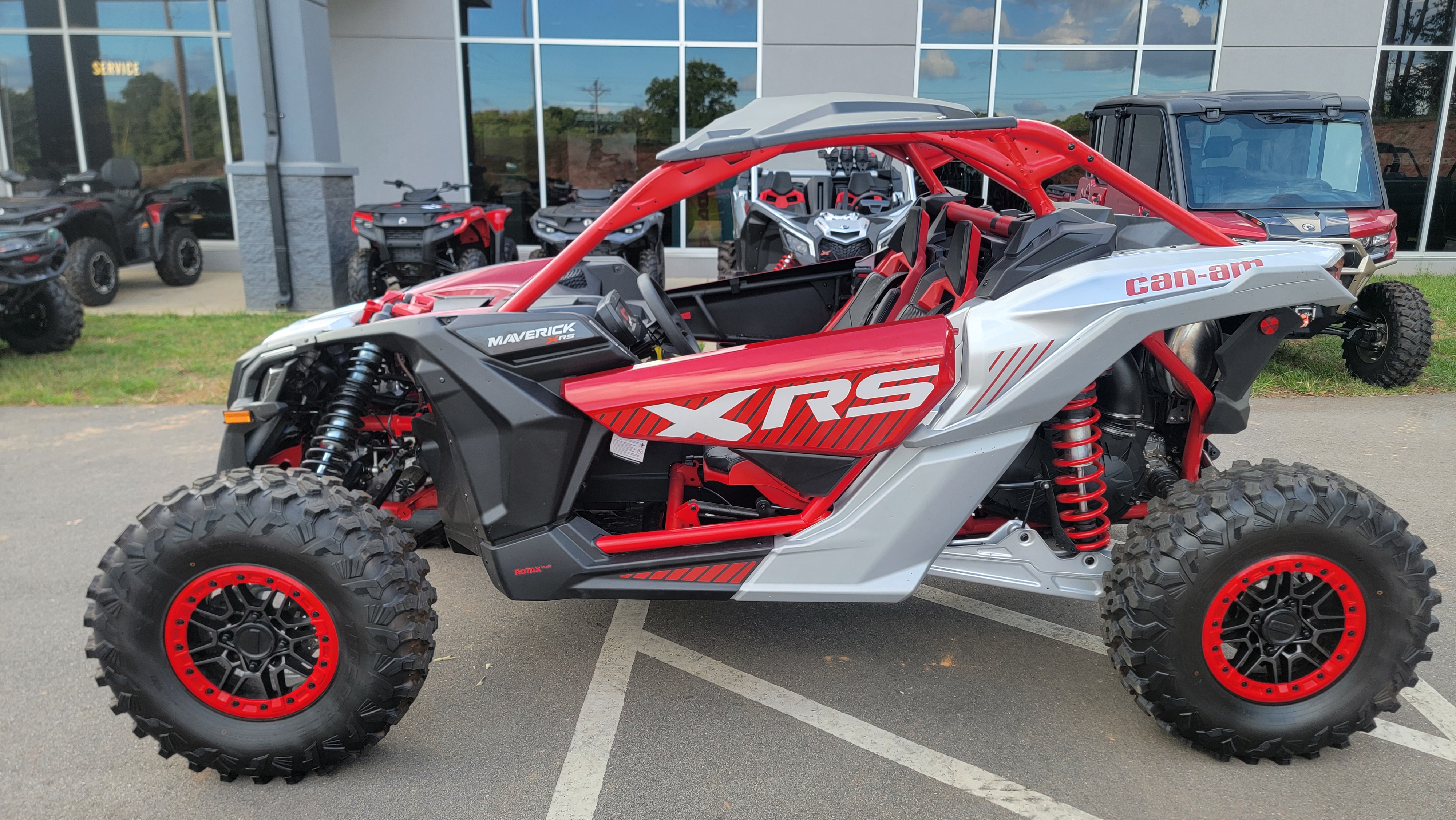 2025 Can-Am Maverick X3 X rs TURBO RR With SMART-SHOX - Photo 3