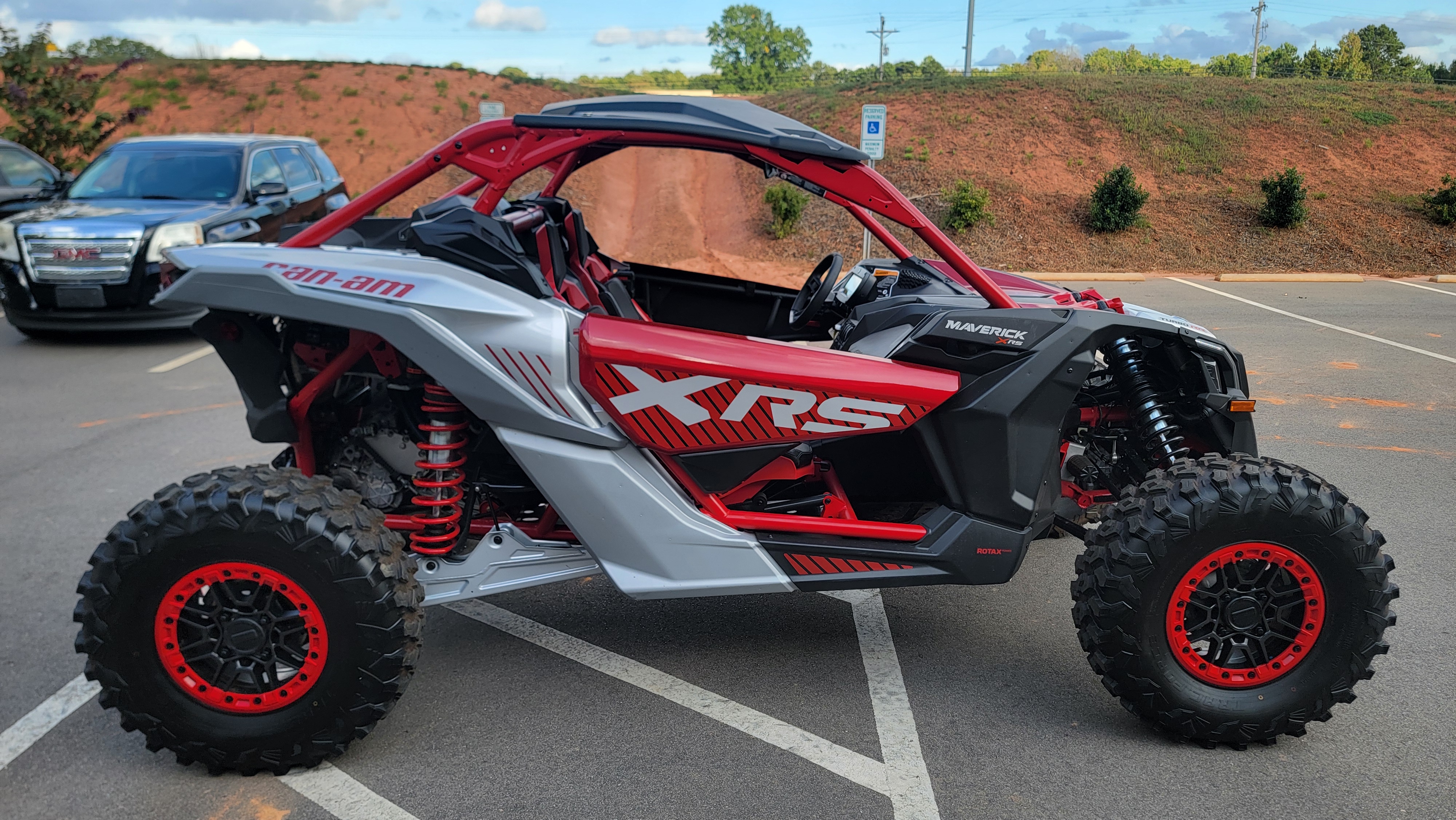 2025 Can-Am Maverick X3 X rs TURBO RR With SMART-SHOX - Photo 7
