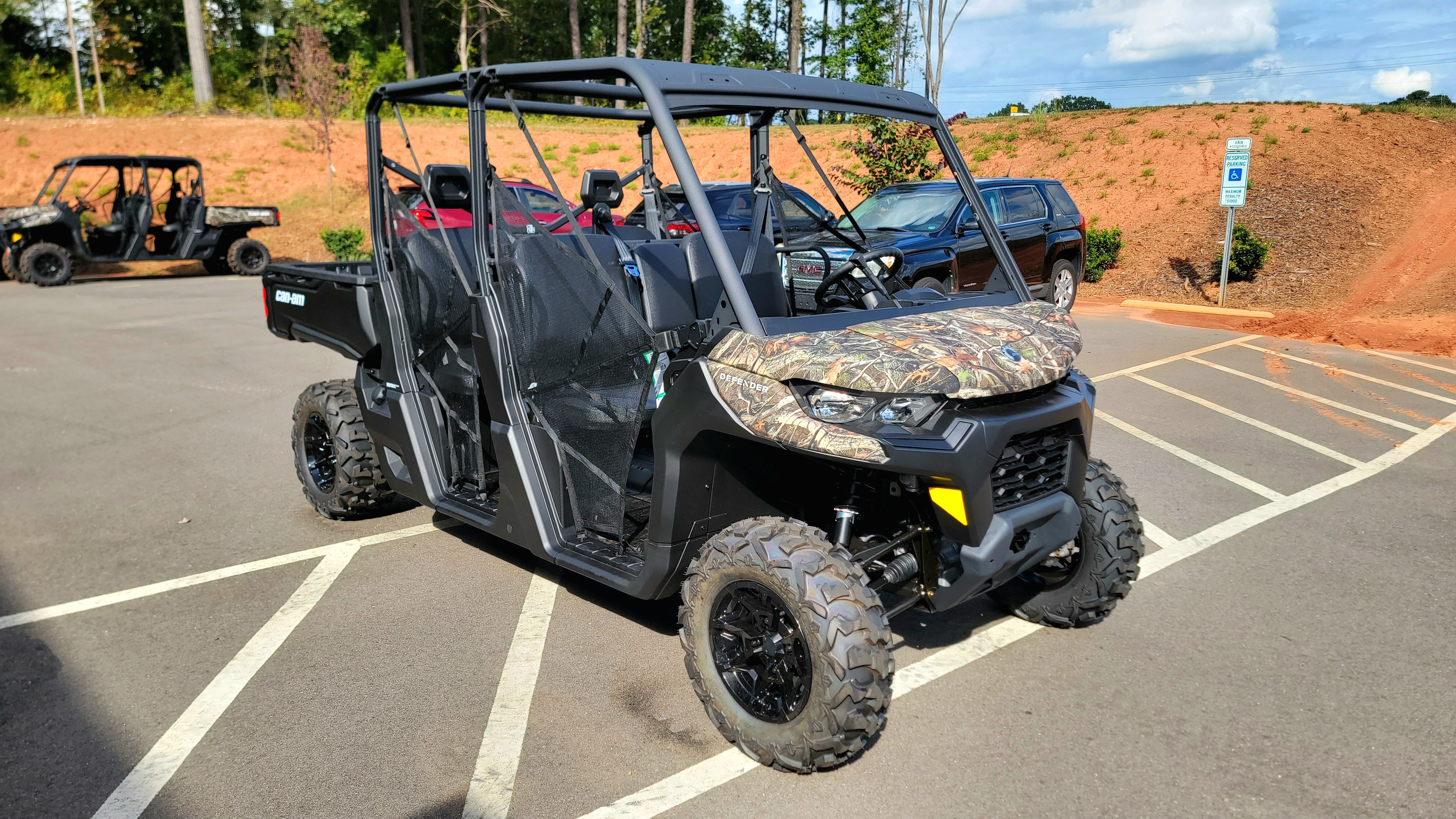 2025 Can-Am Defender MAX DPS HD7 - Photo 9