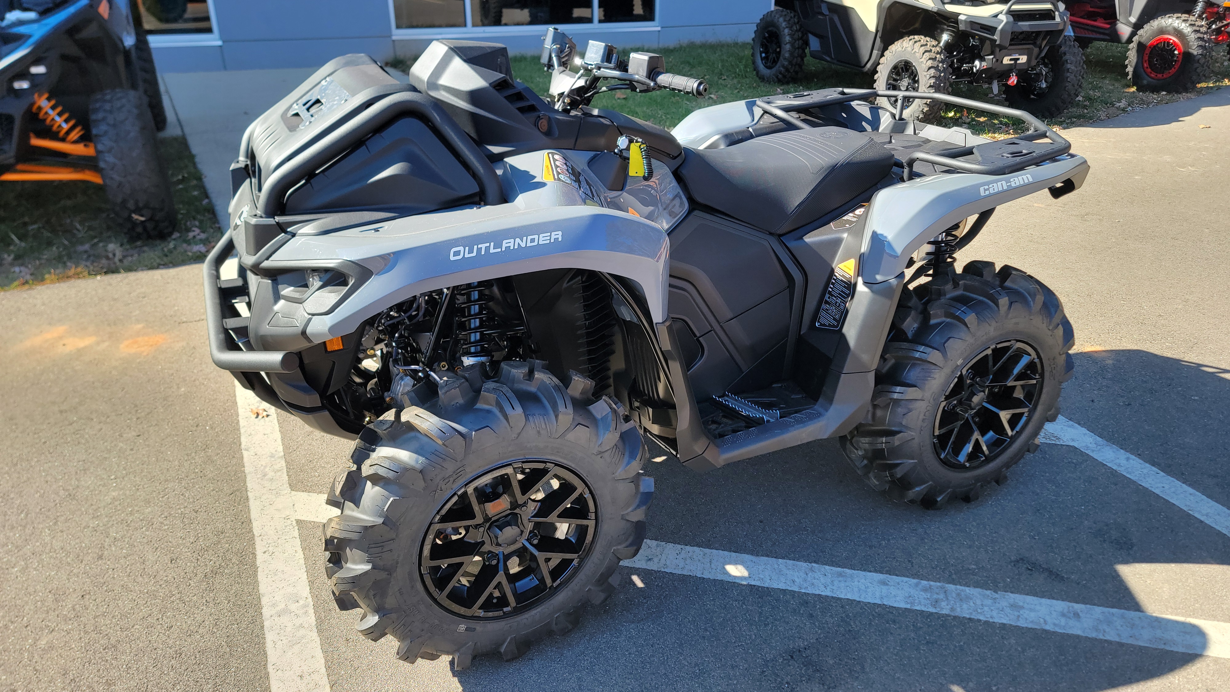 2026 Can-Am Outlander™ X mr 700 - Photo 3