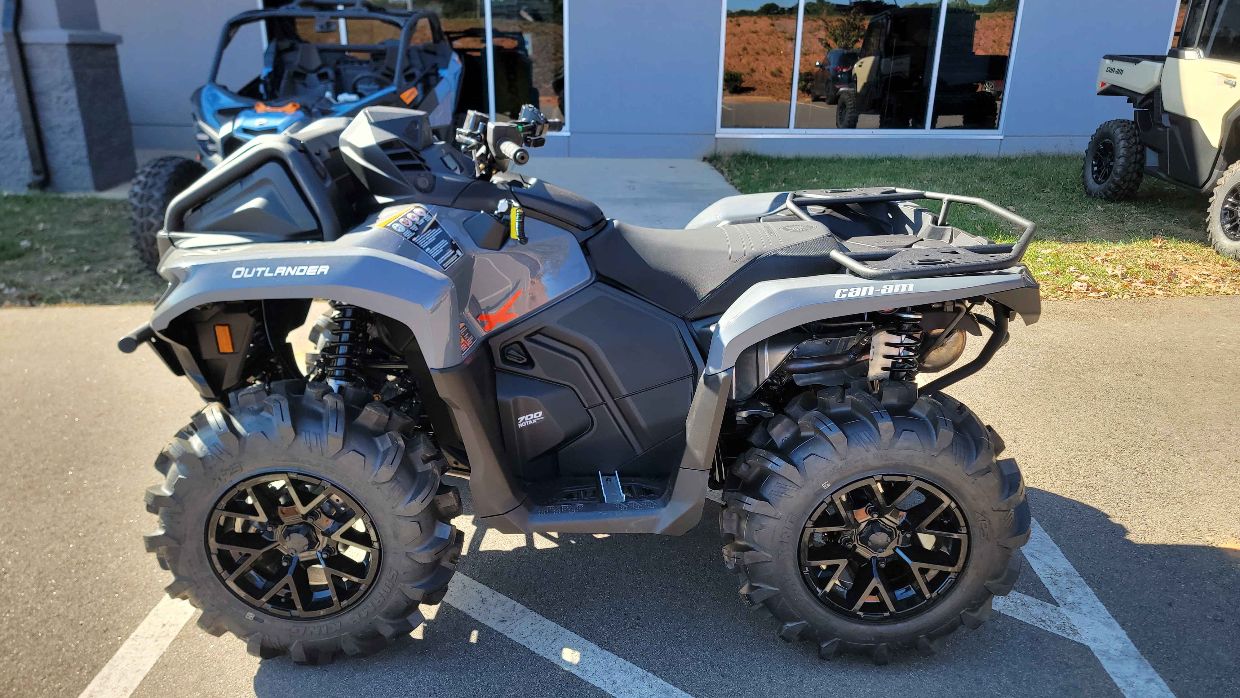 2026 Can-Am Outlander™ X mr 700 - Photo 4