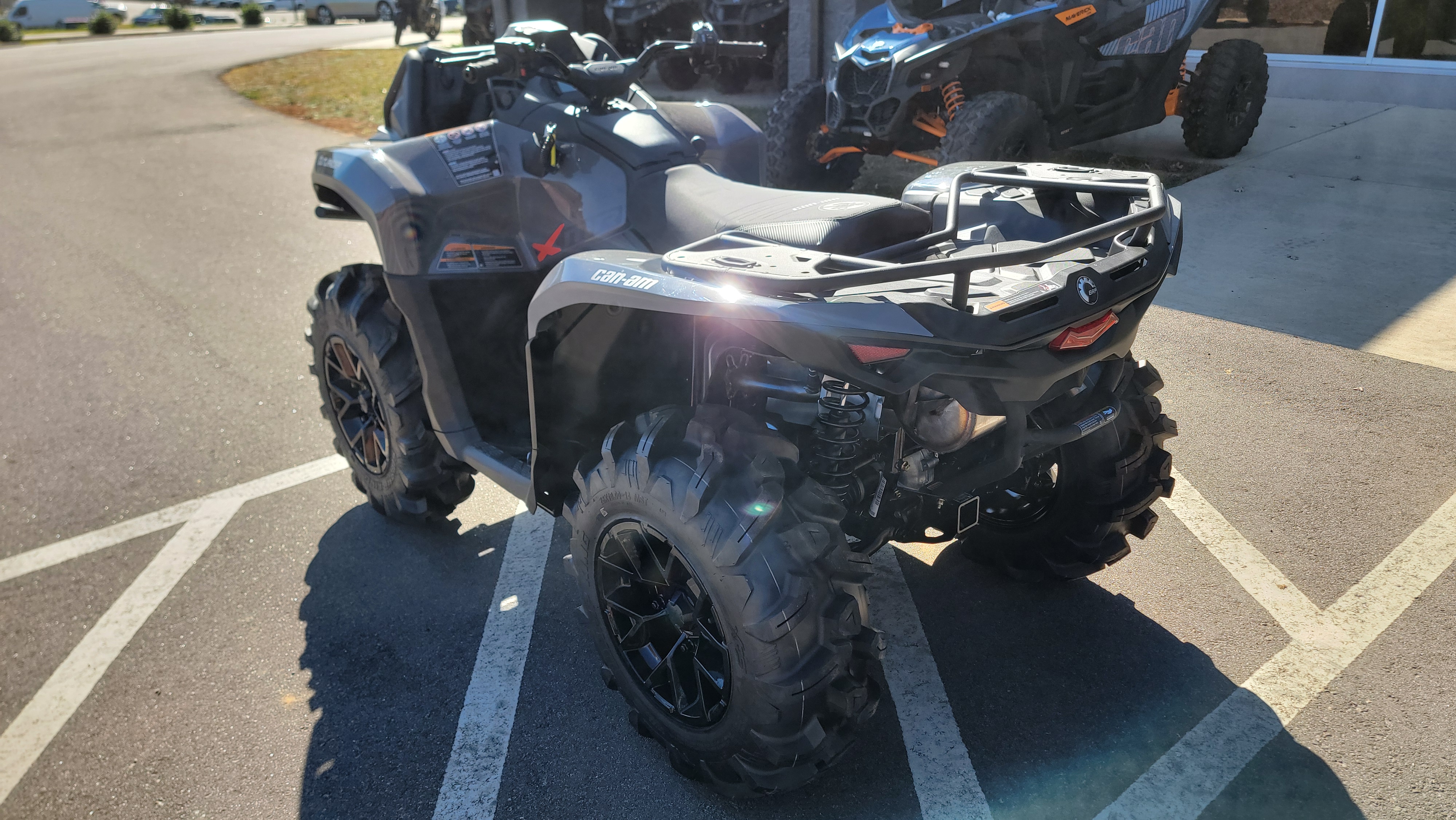 2026 Can-Am Outlander™ X mr 700 - Photo 5