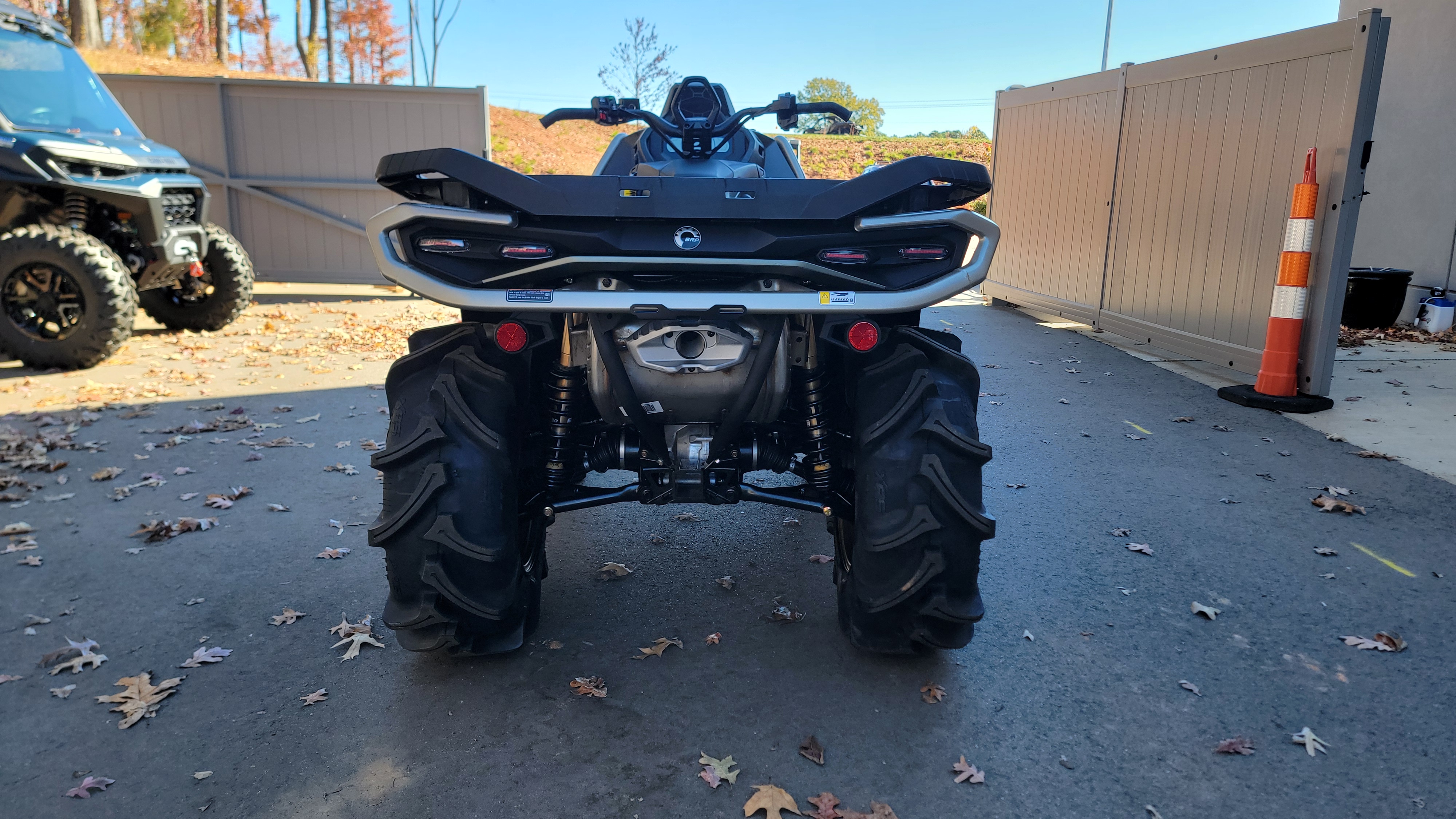 2026 Can-Am Outlander™ X mr 1000R - Photo 6