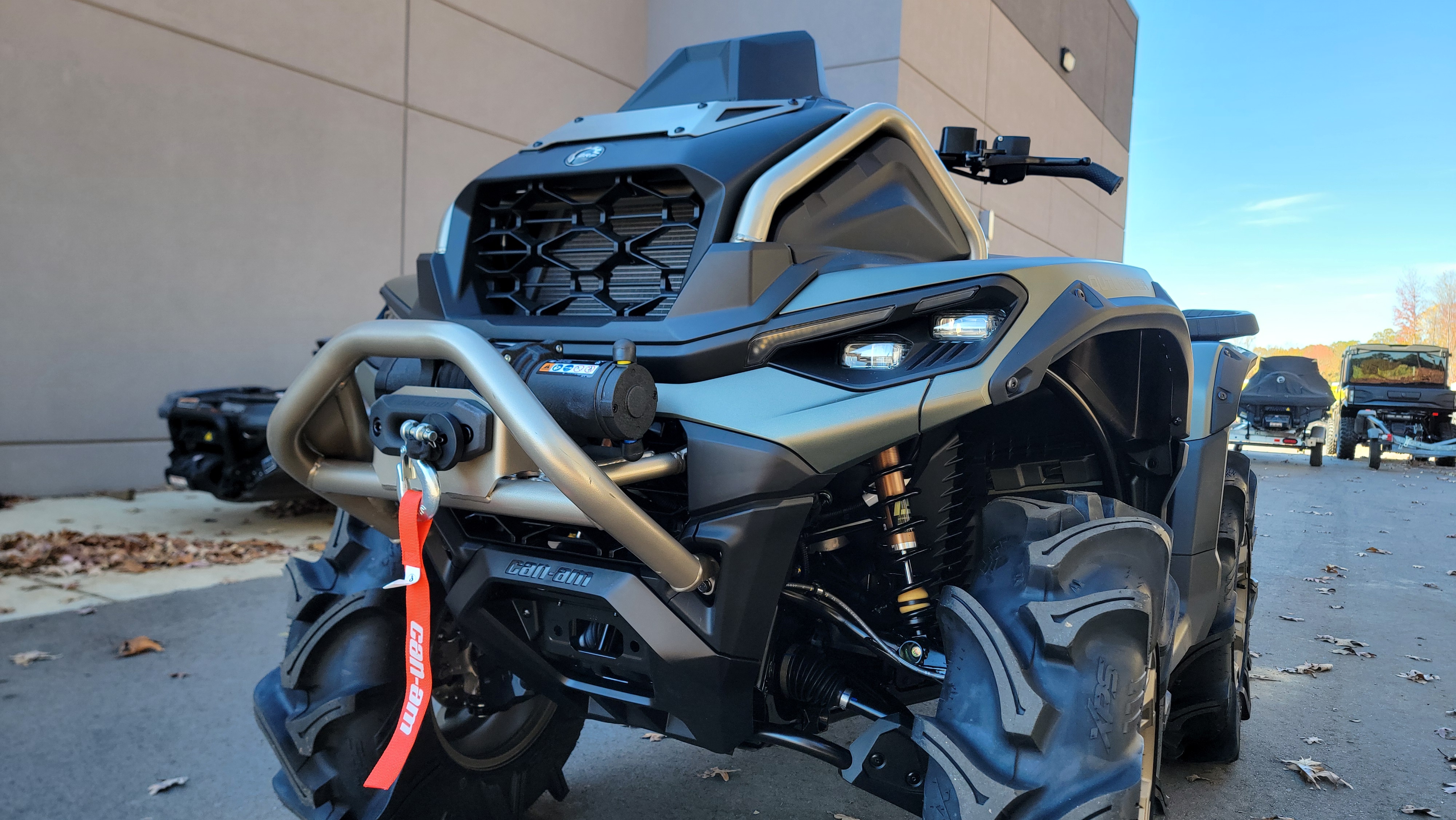2026 Can-Am Outlander™ X mr 1000R - Photo 11