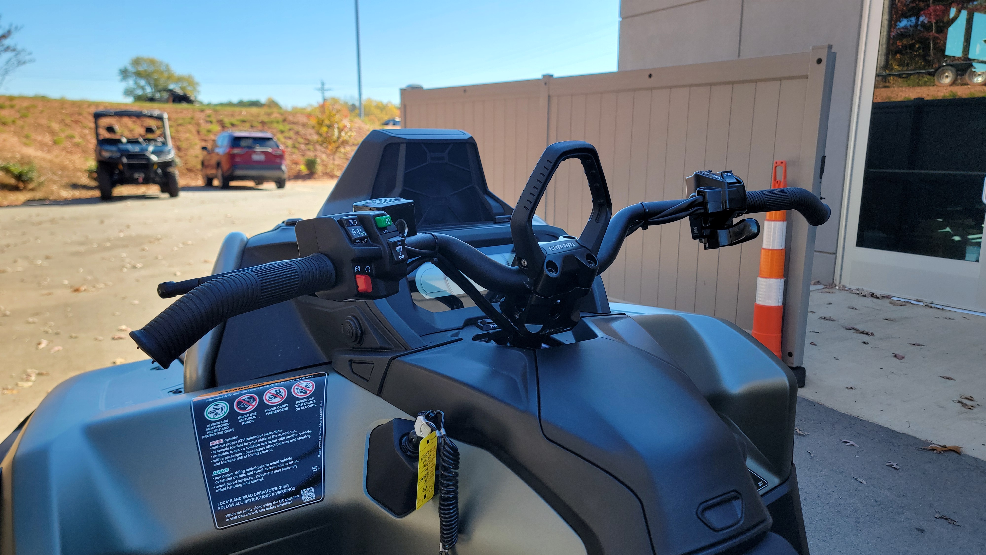 2026 Can-Am Outlander™ X mr 1000R - Photo 12