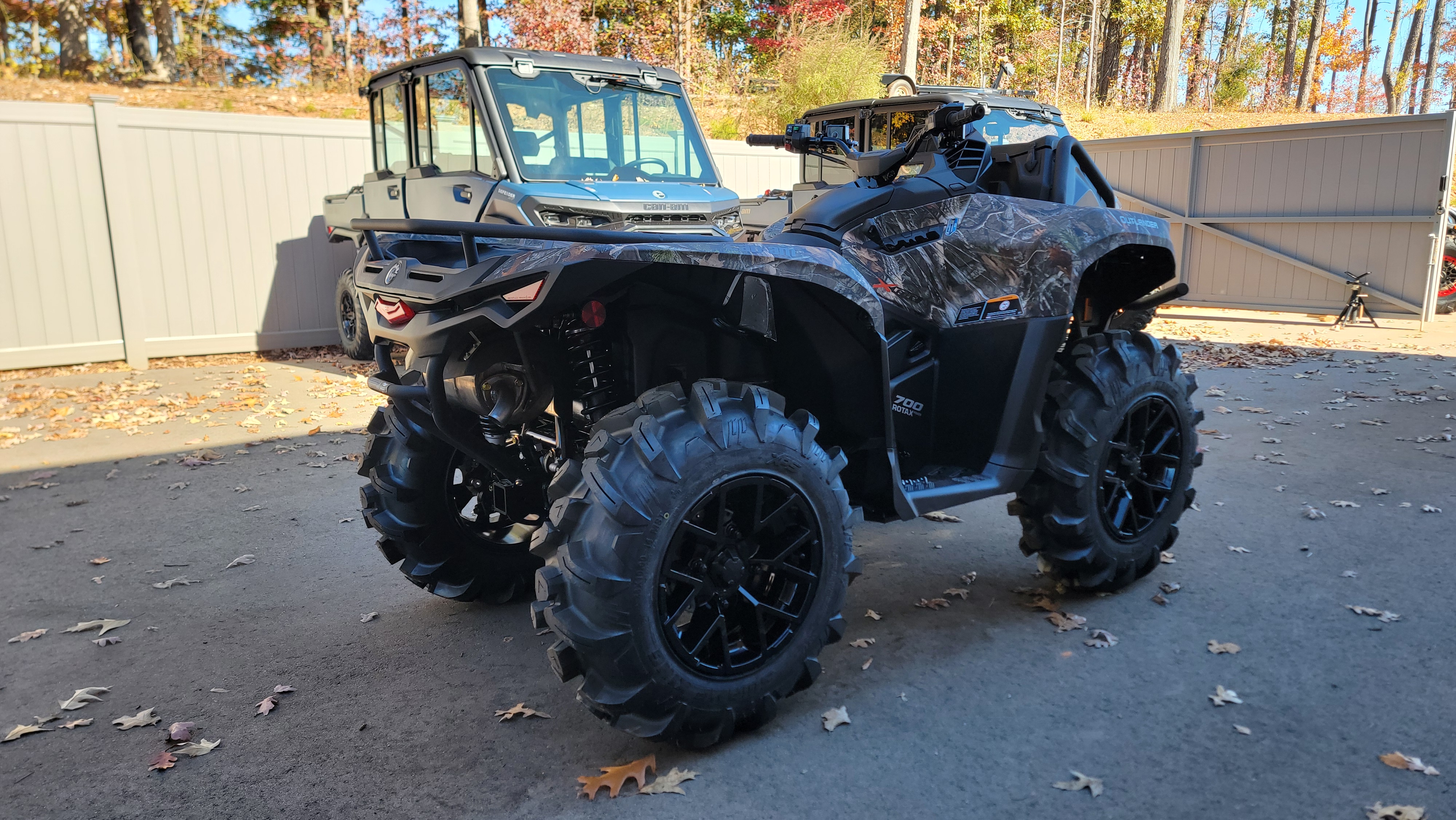 2026 Can-Am Outlander™ X mr 700 - Photo 7