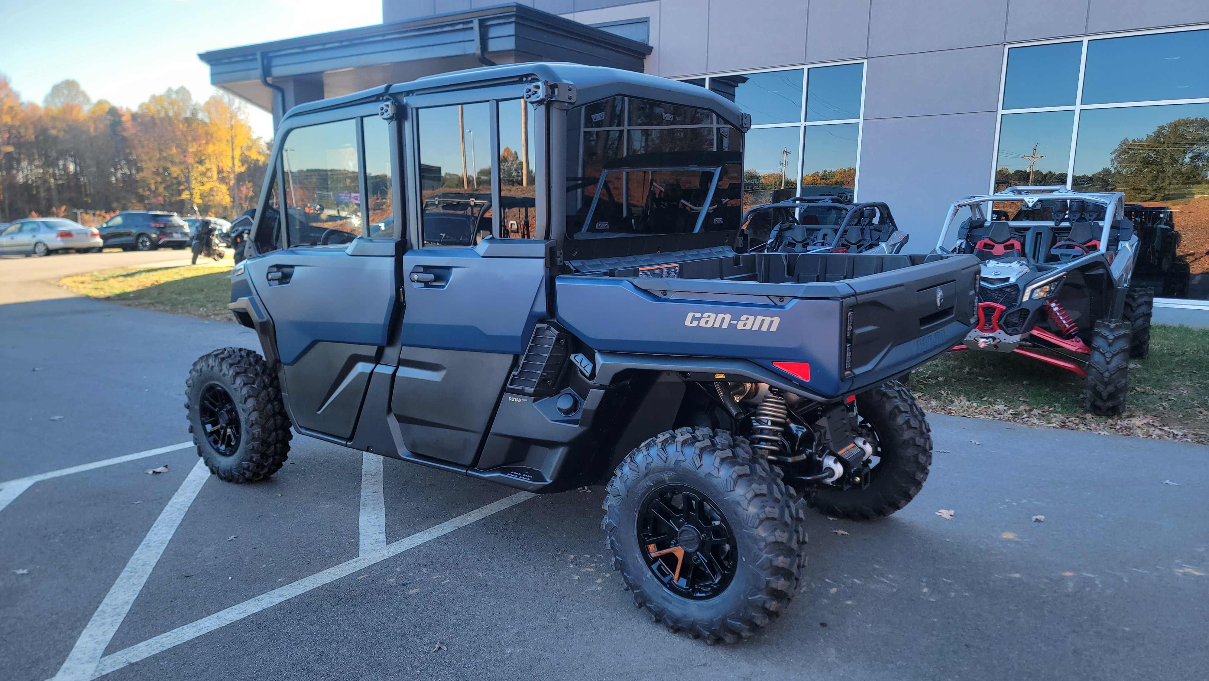 2026 Can-Am Defender MAX Limited HD11 - Photo 5