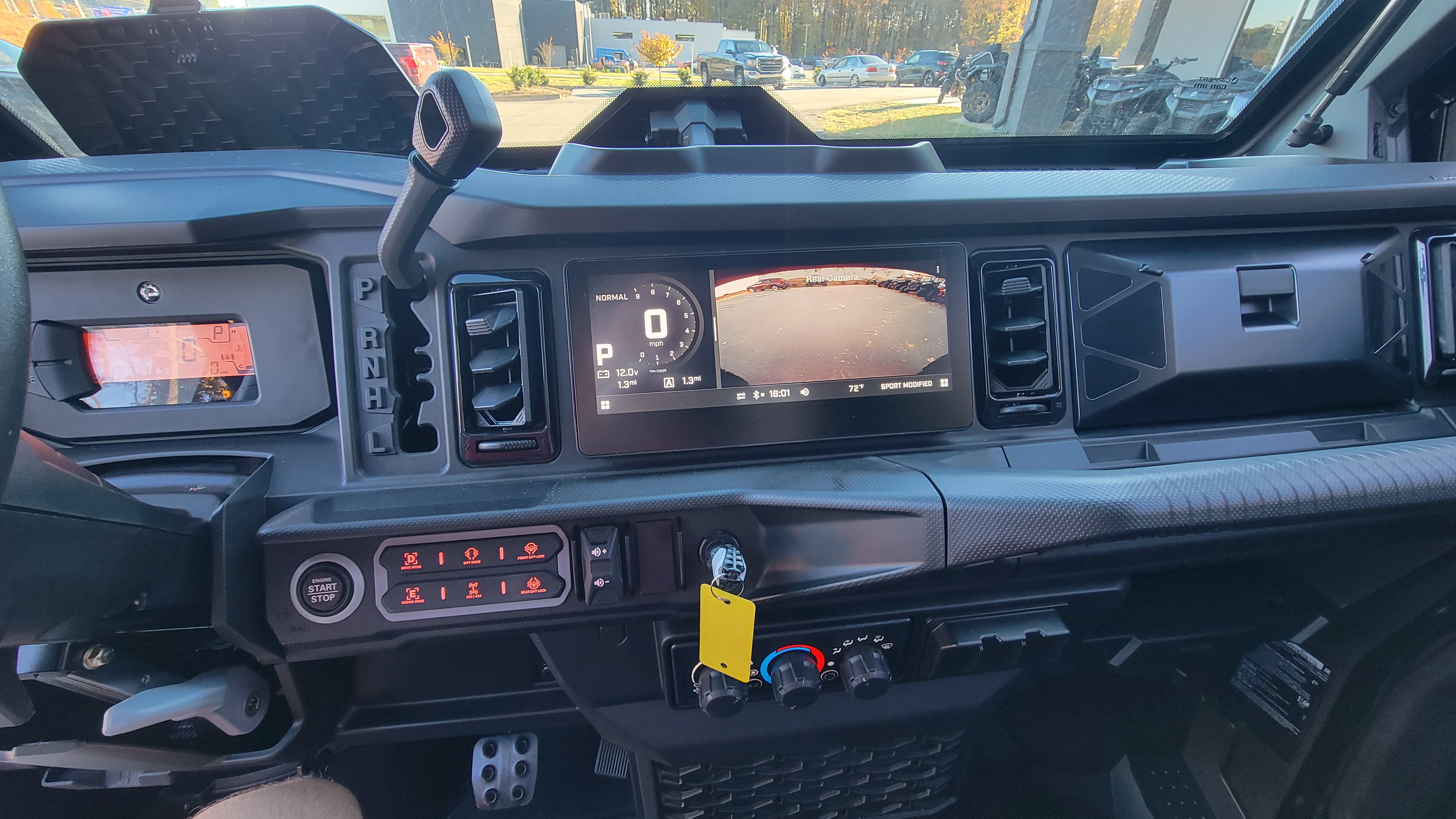 2026 Can-Am Defender MAX Limited HD11 - Photo 16