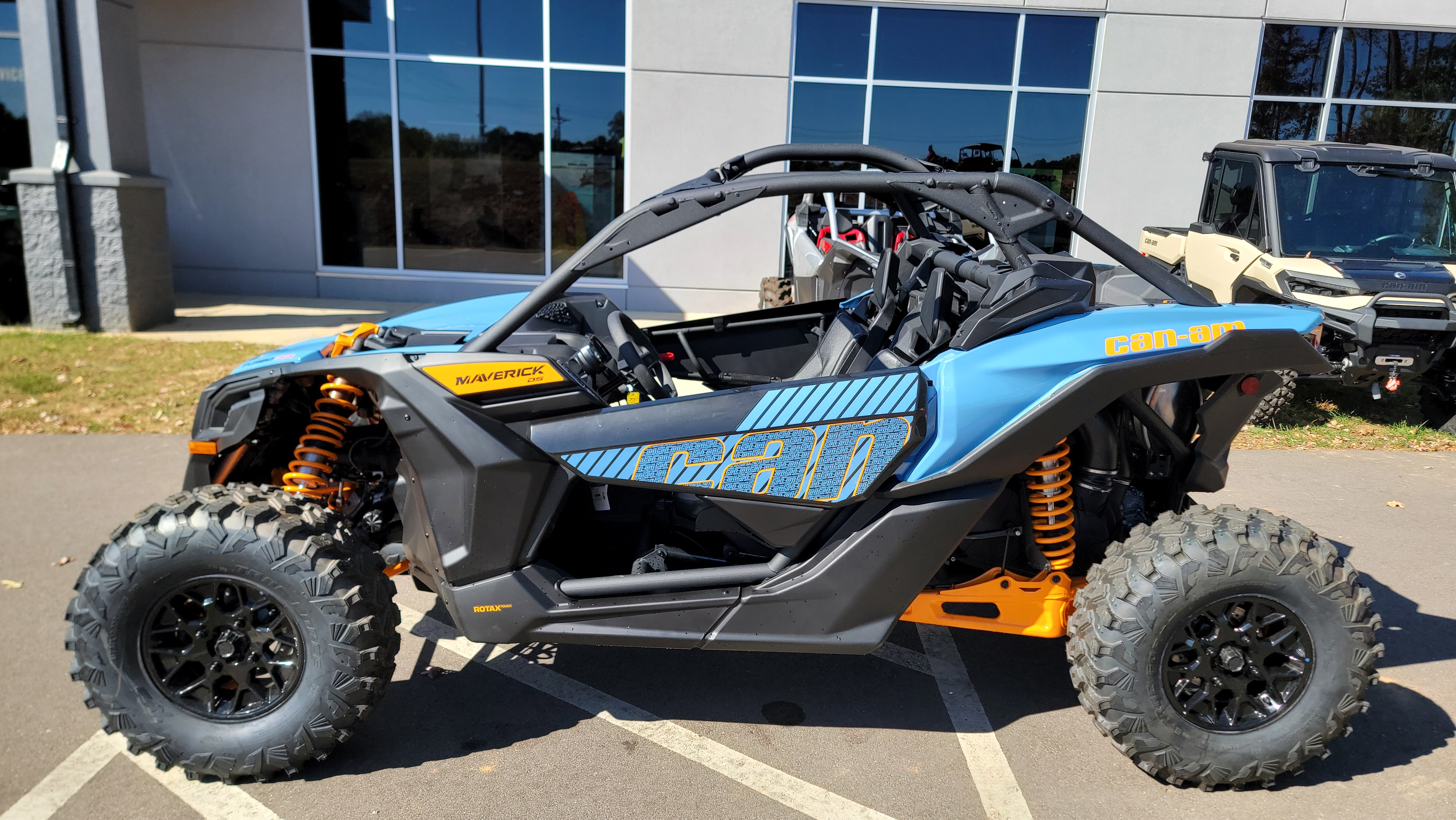2026 Can-Am Maverick X3 DS TURBO RR - Photo 4