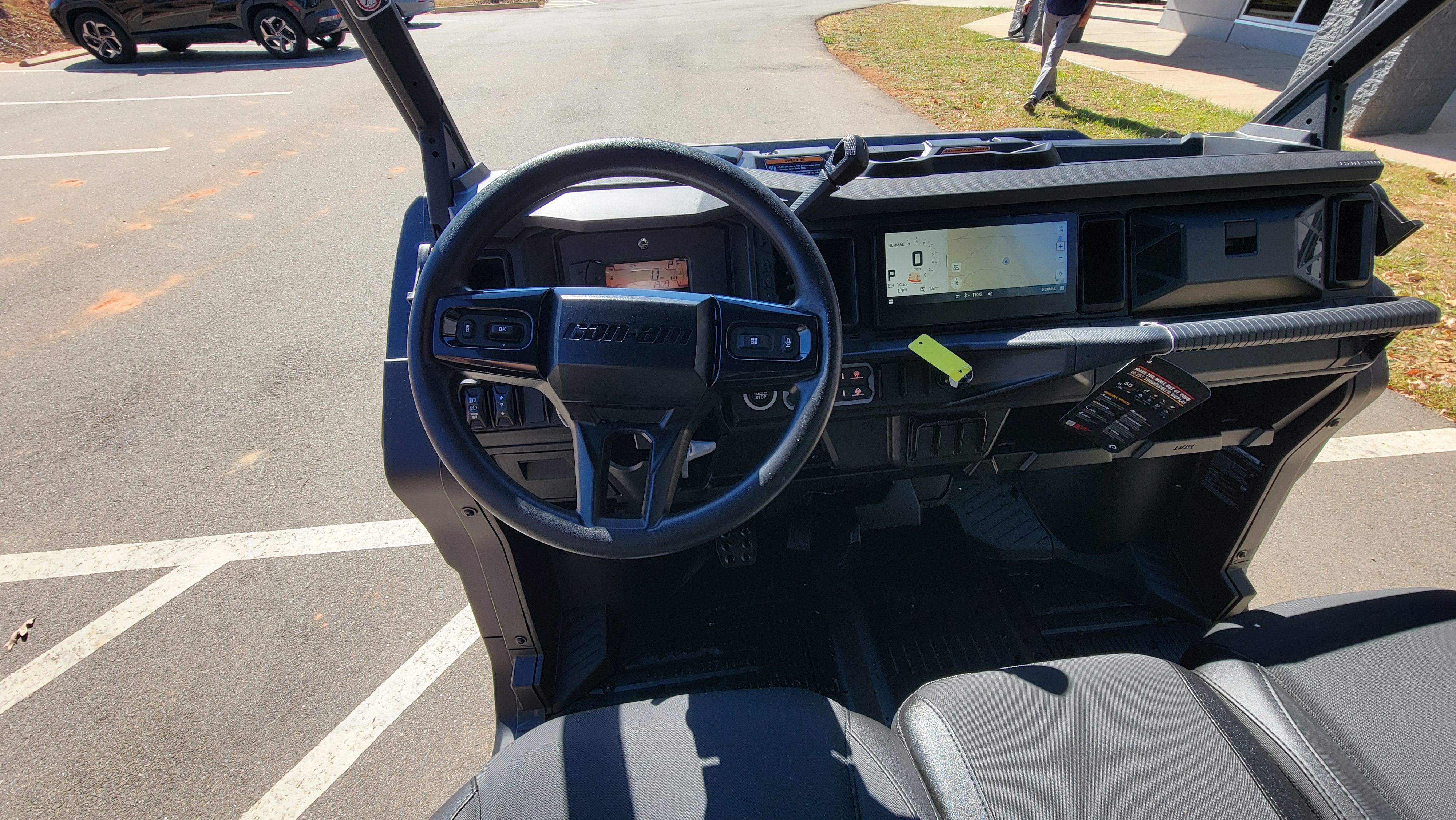 2026 Can-Am Defender MAX XT HD11 - Photo 18