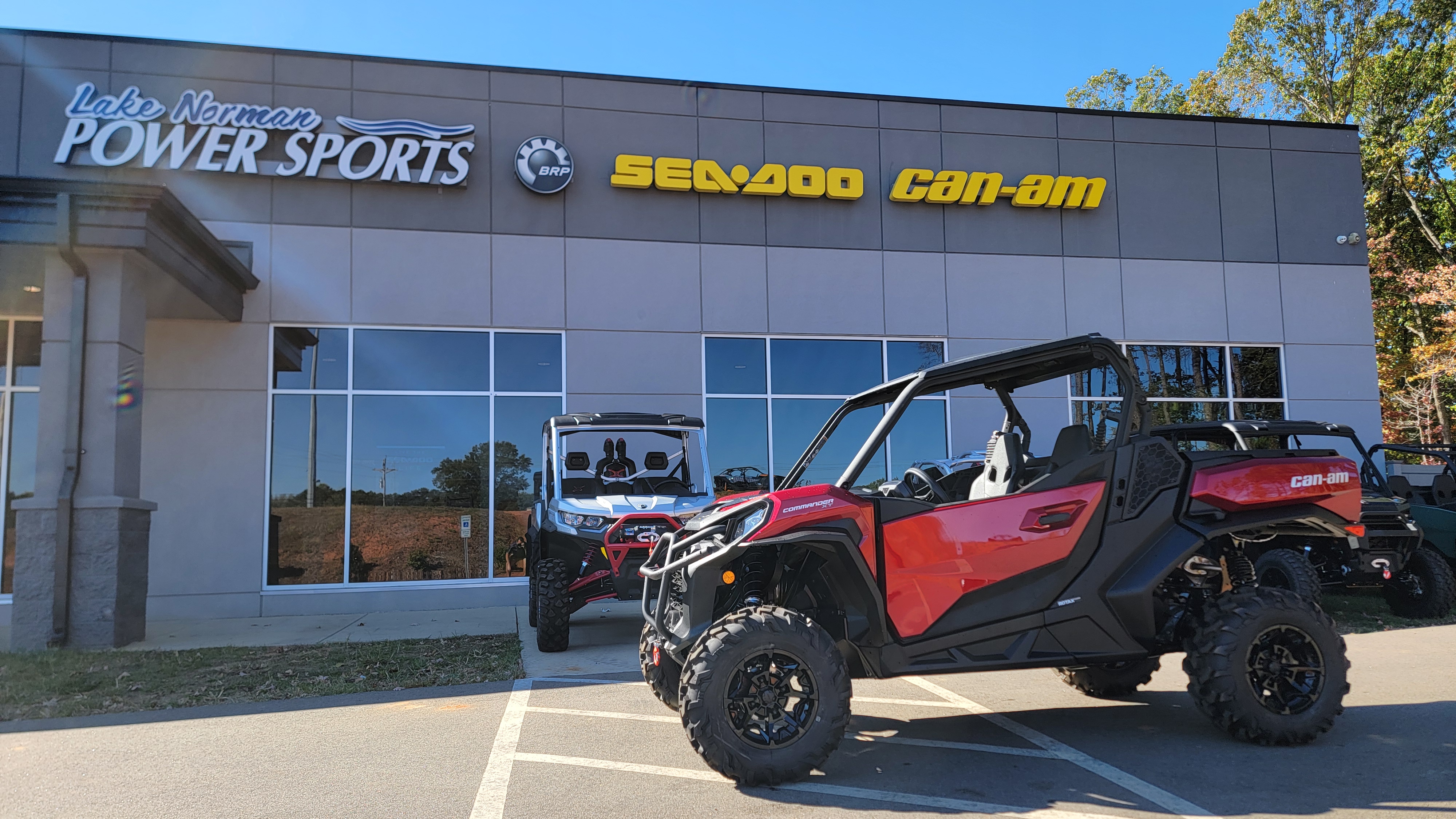 2026 Can-Am Commander XT 700