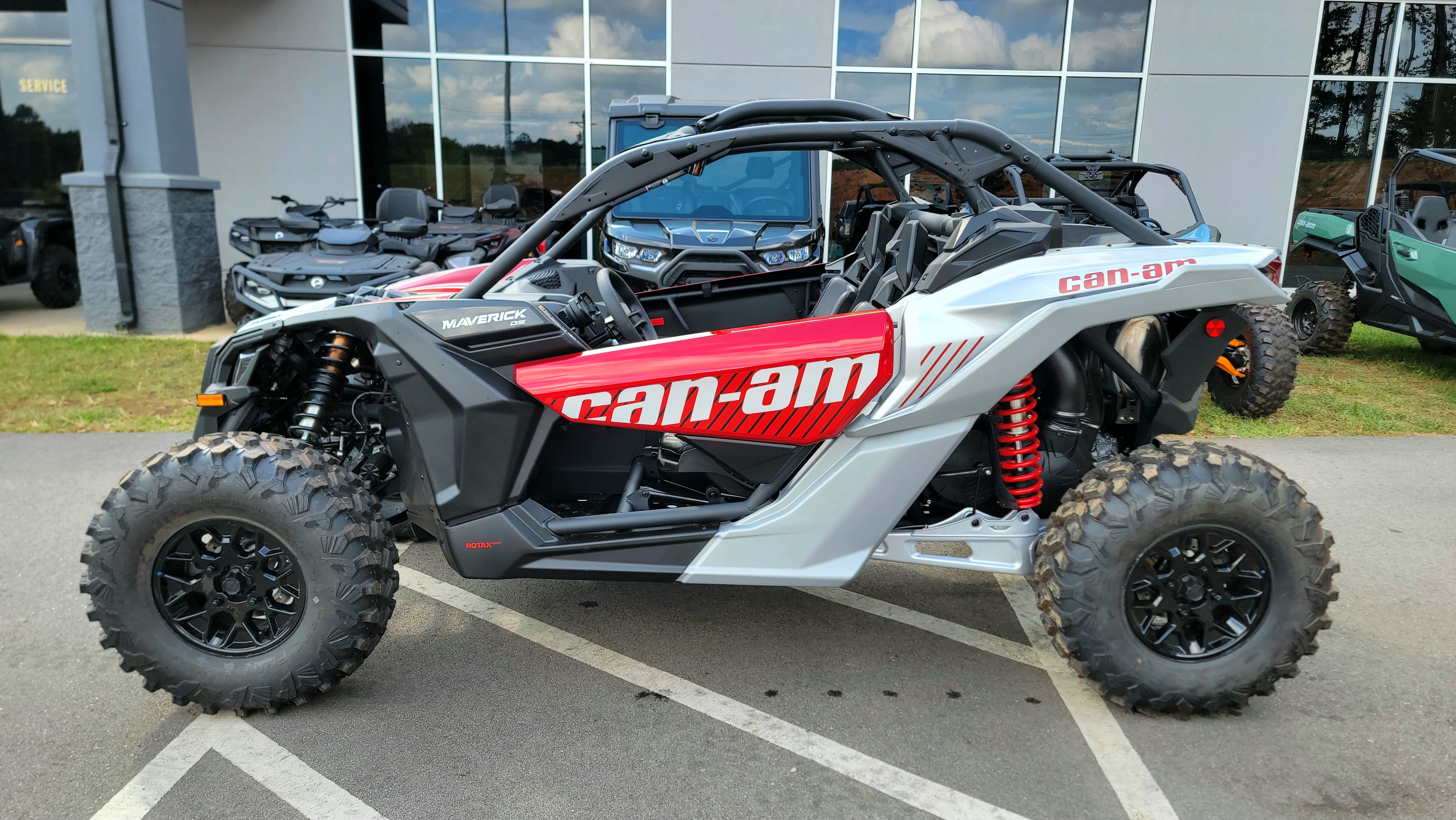 2025 Can-Am Maverick X3 DS TURBO - Photo 4