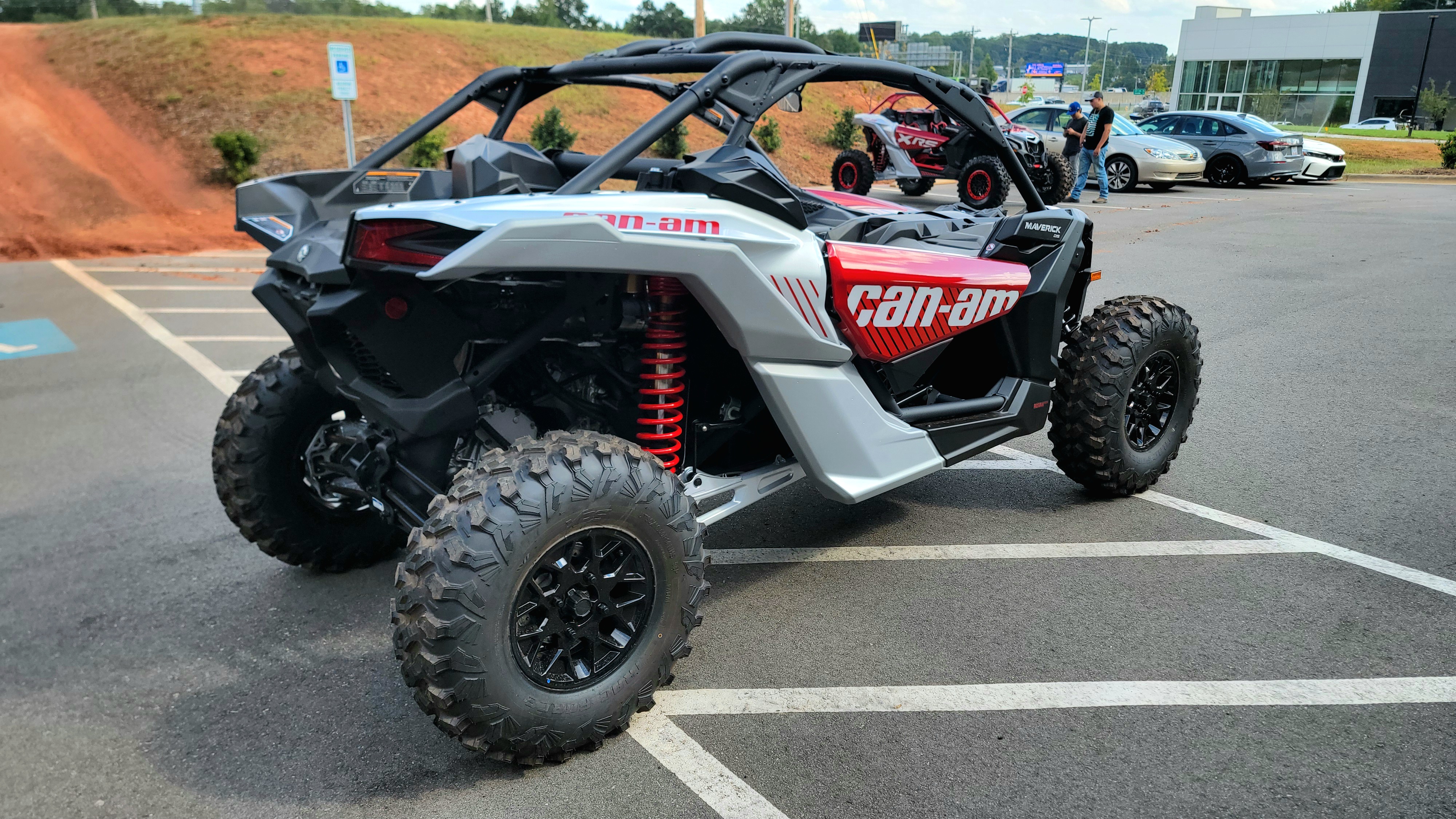 2025 Can-Am Maverick X3 DS TURBO - Photo 7