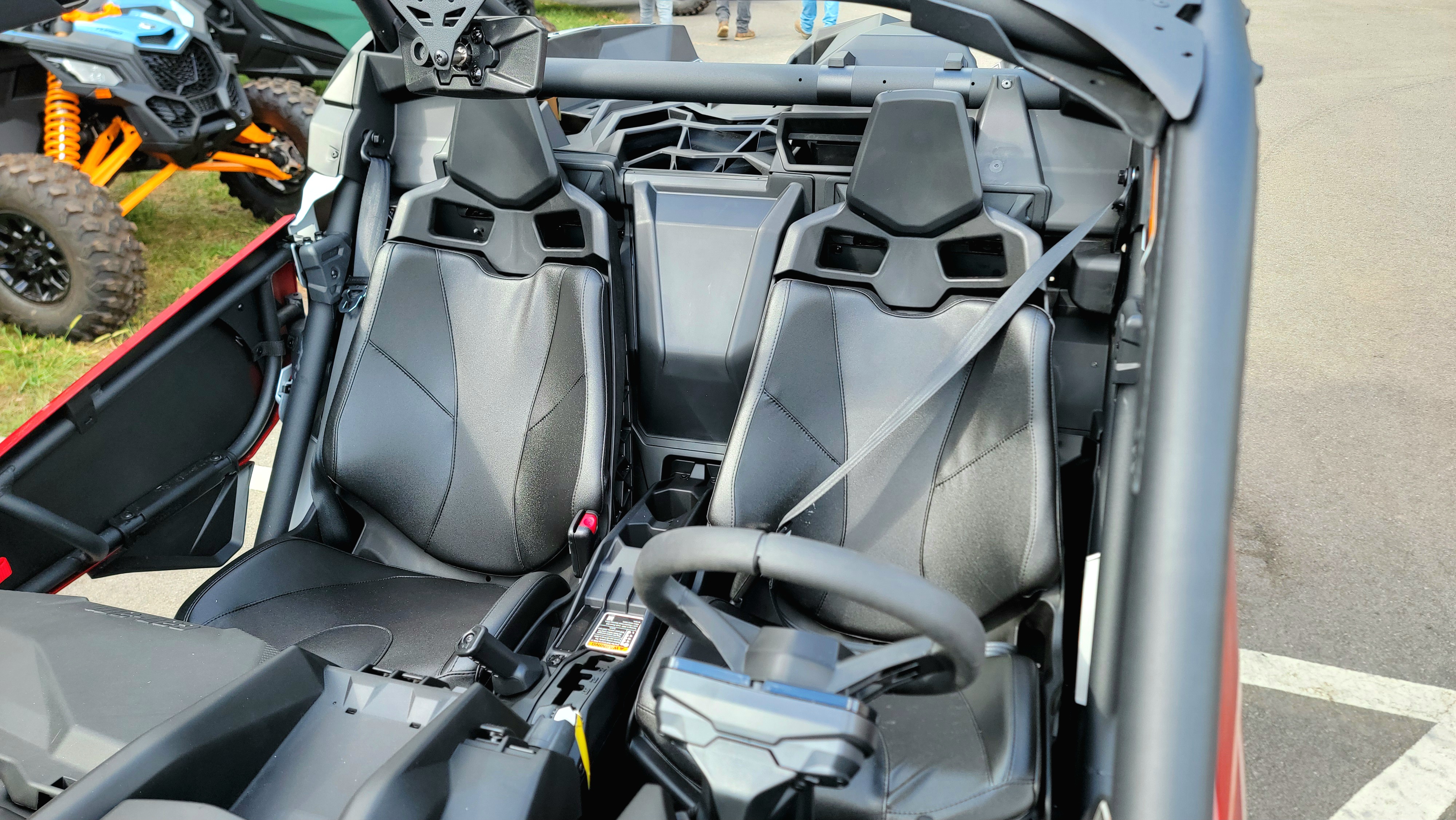 2025 Can-Am Maverick X3 DS TURBO - Photo 16