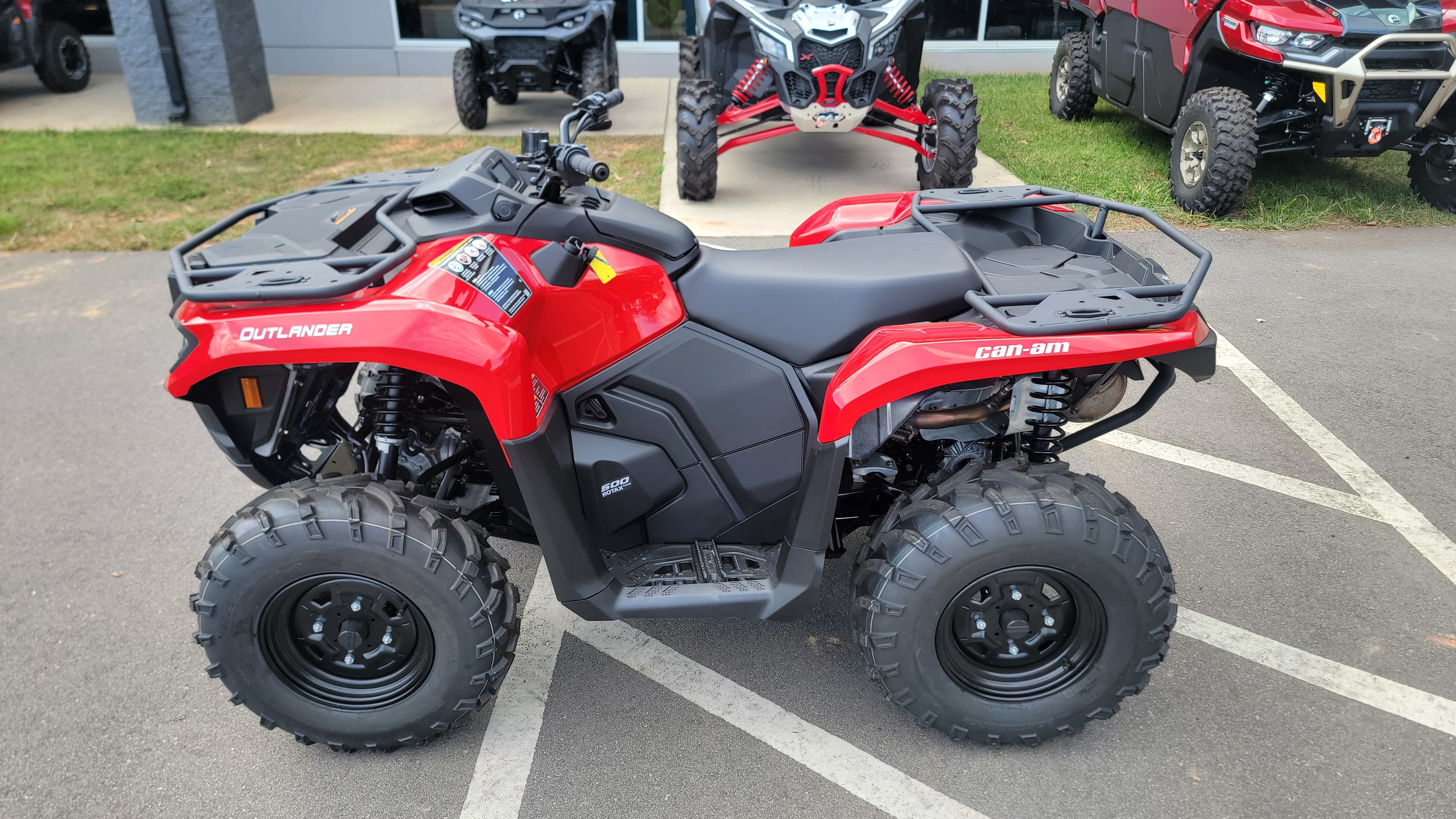 2025 Can-Am Outlander DPS 500 - Photo 3