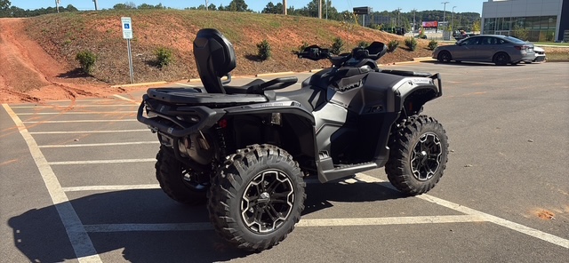 2025 Can-Am Outlander MAX XT 1000R - Photo 12