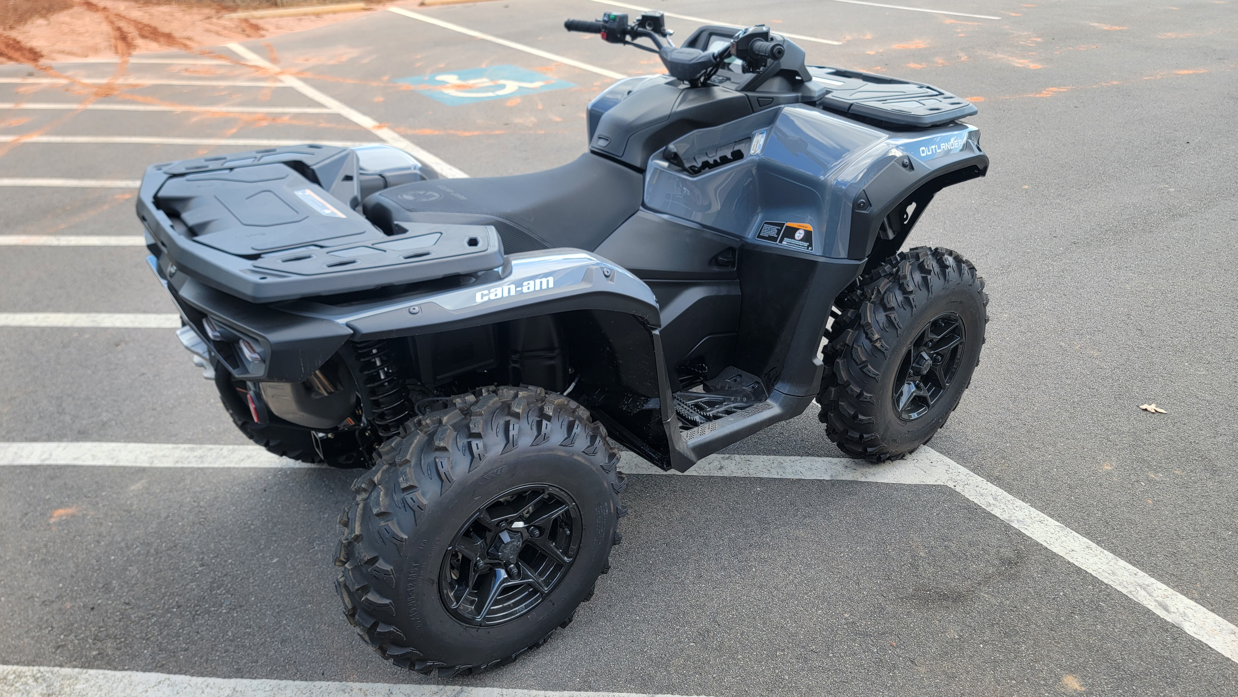 2025 Can-Am Outlander DPS 850 - Photo 6