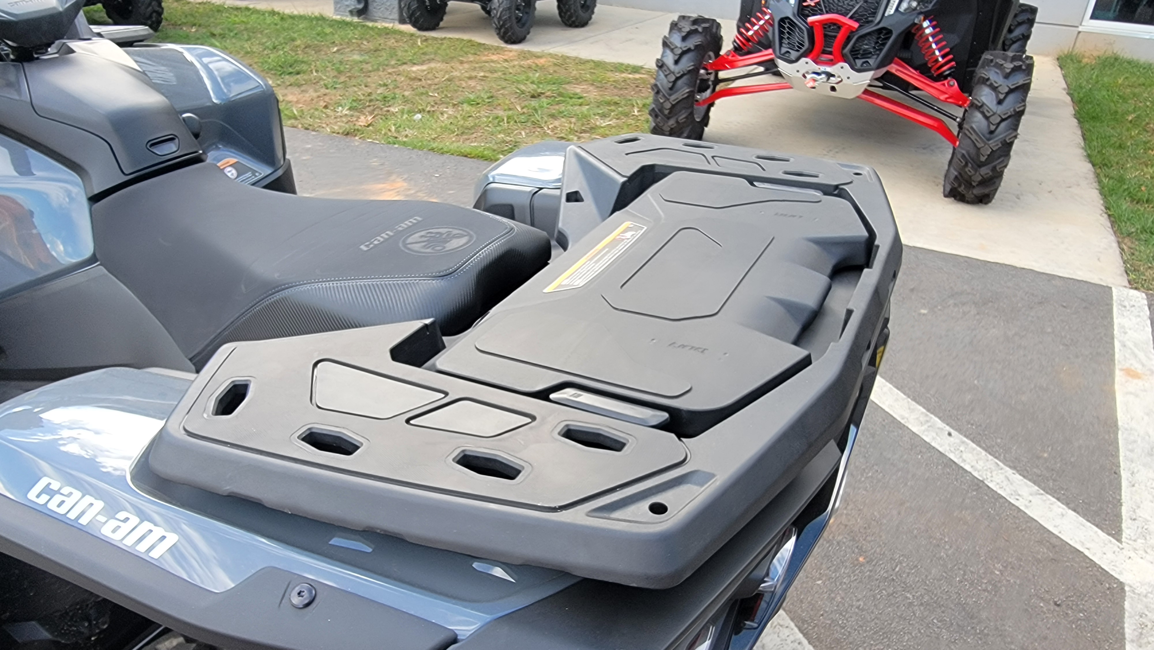 2025 Can-Am Outlander DPS 850 - Photo 15