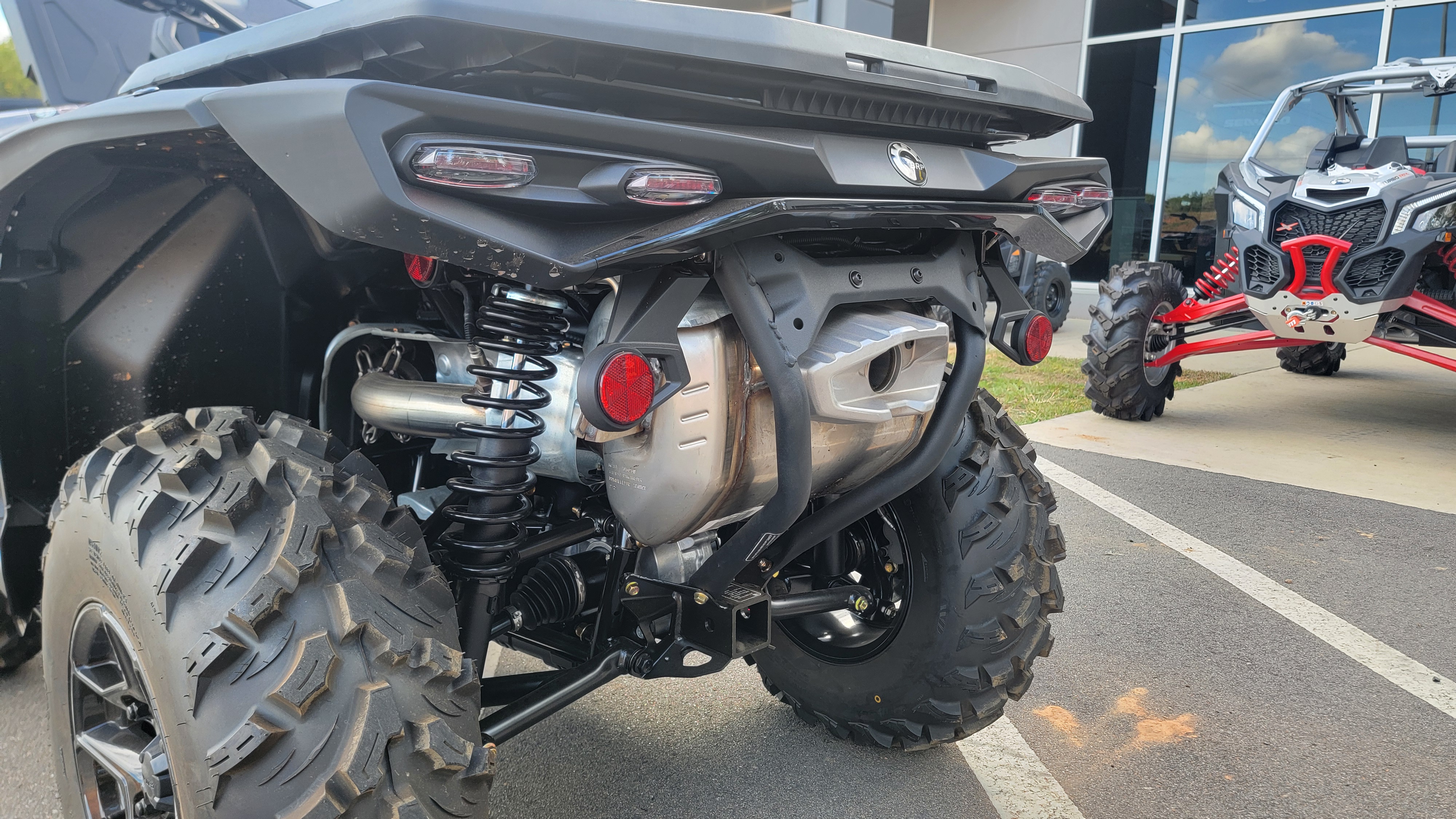 2025 Can-Am Outlander DPS 850 - Photo 18