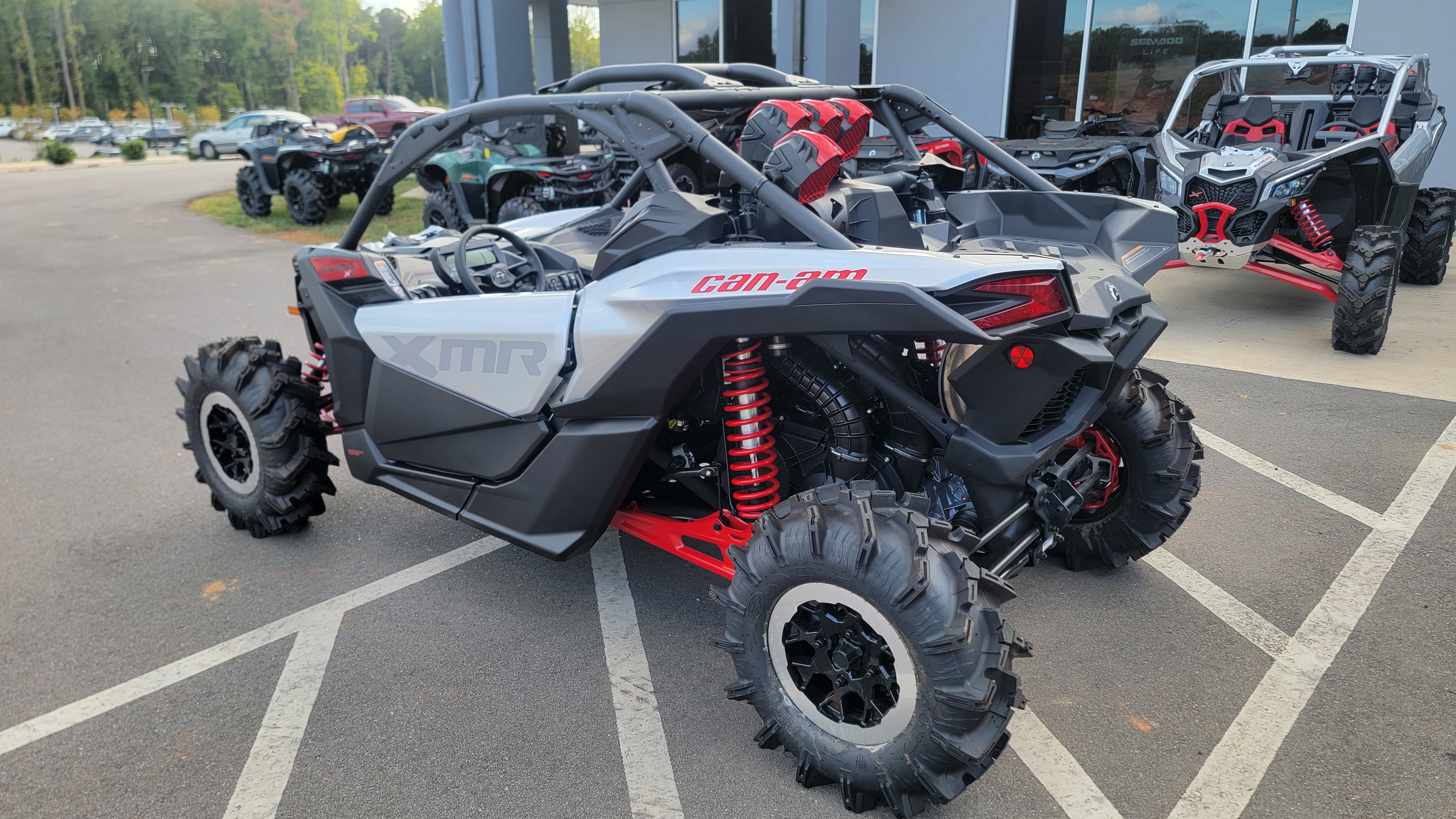 2025 Can-Am Maverick X3 X mr TURBO RR 64 - Photo 5
