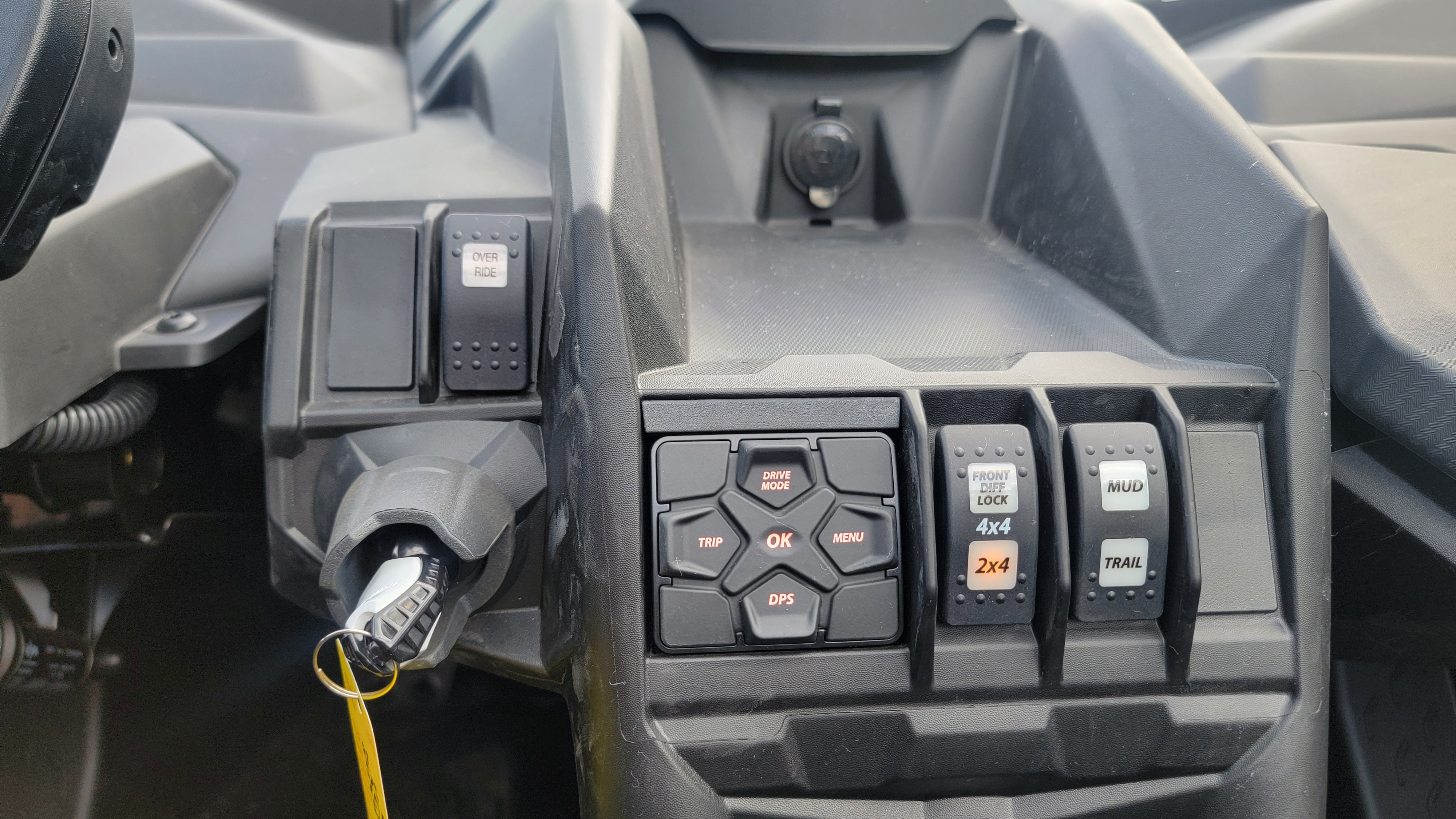 2025 Can-Am Maverick X3 X mr TURBO RR 64 - Photo 15