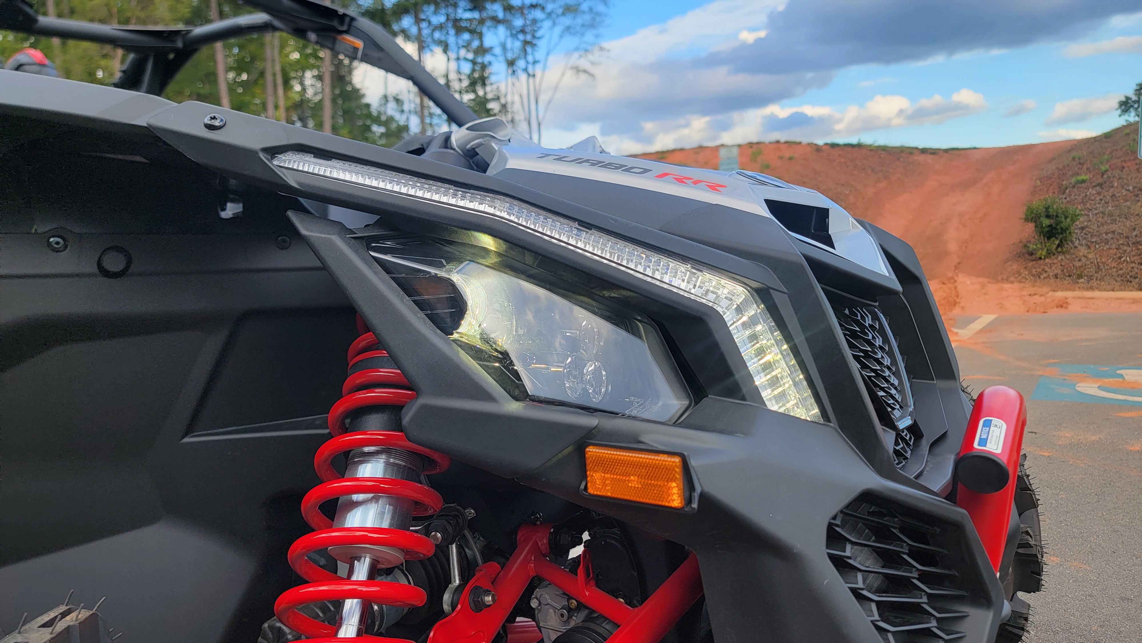 2025 Can-Am Maverick X3 X mr TURBO RR 64 - Photo 17