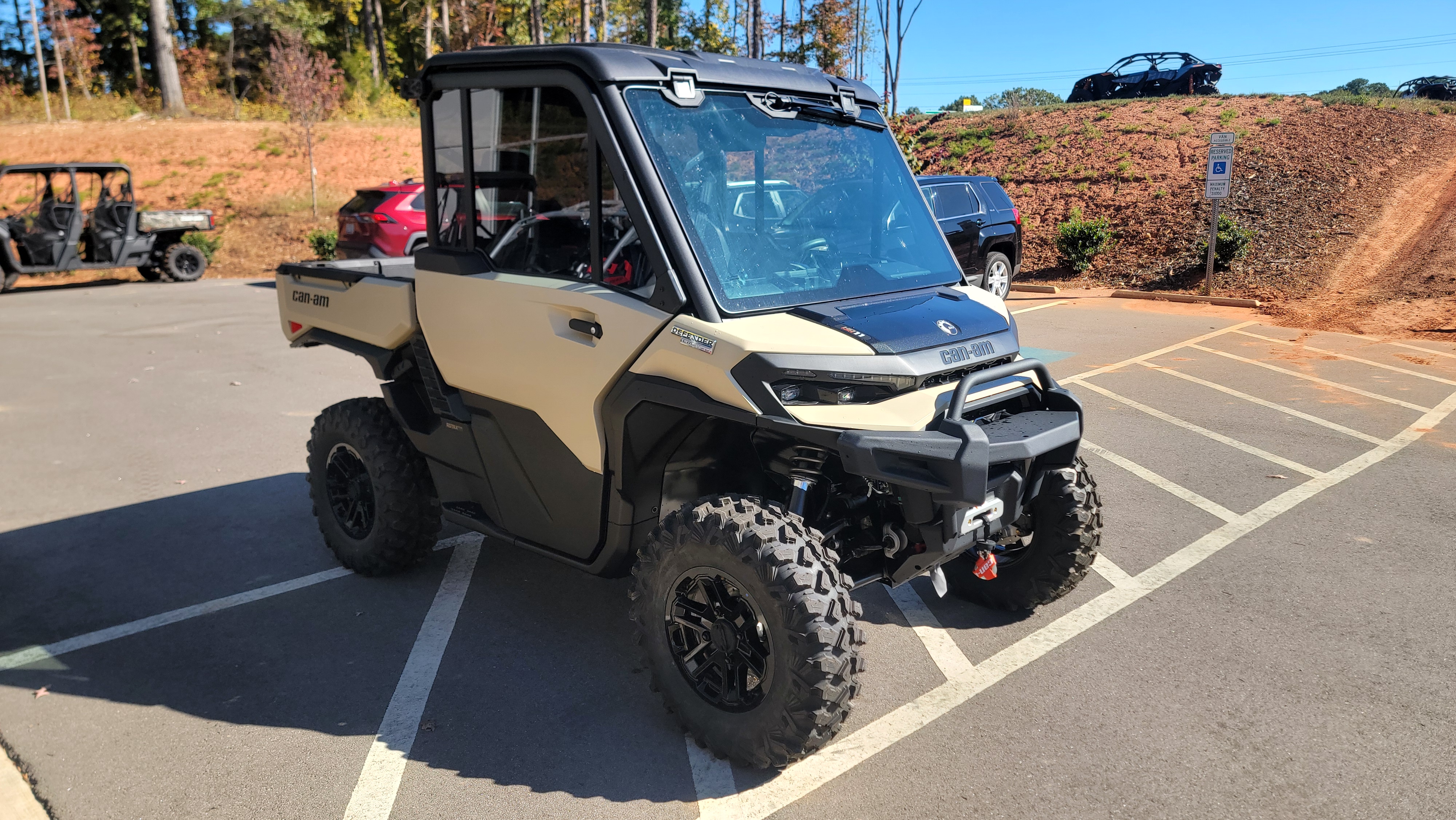 2026 Can-Am Defender Limited HD11 - Photo 8