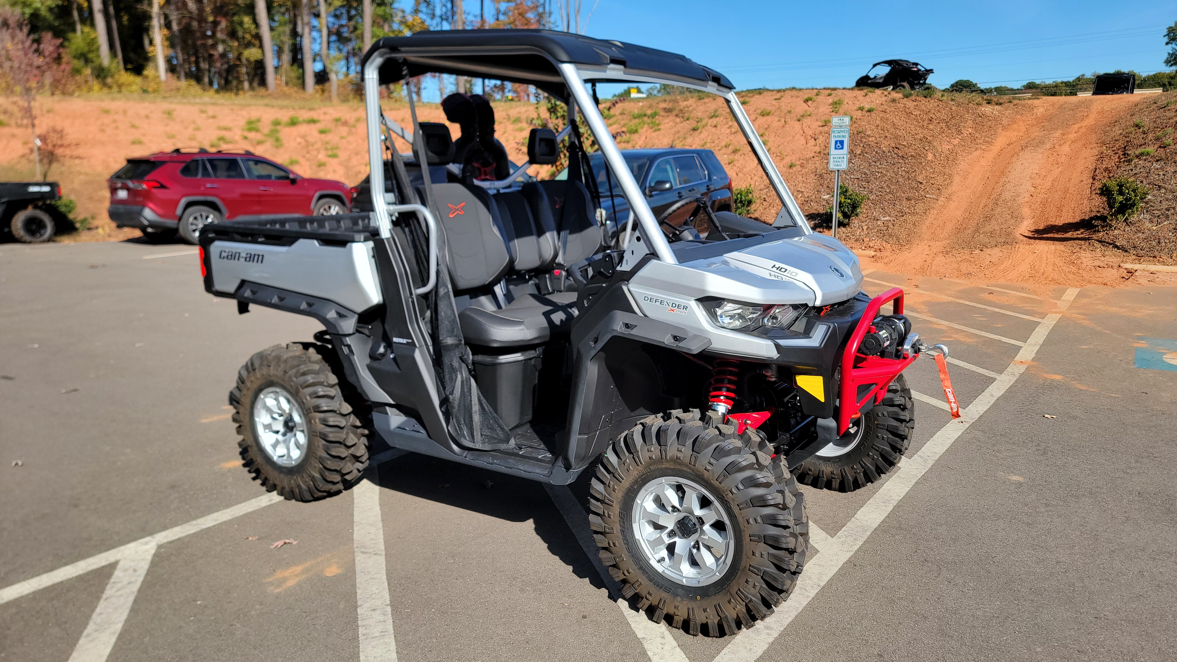 2025 Can-Am Defender X mr HD10 - Photo 8
