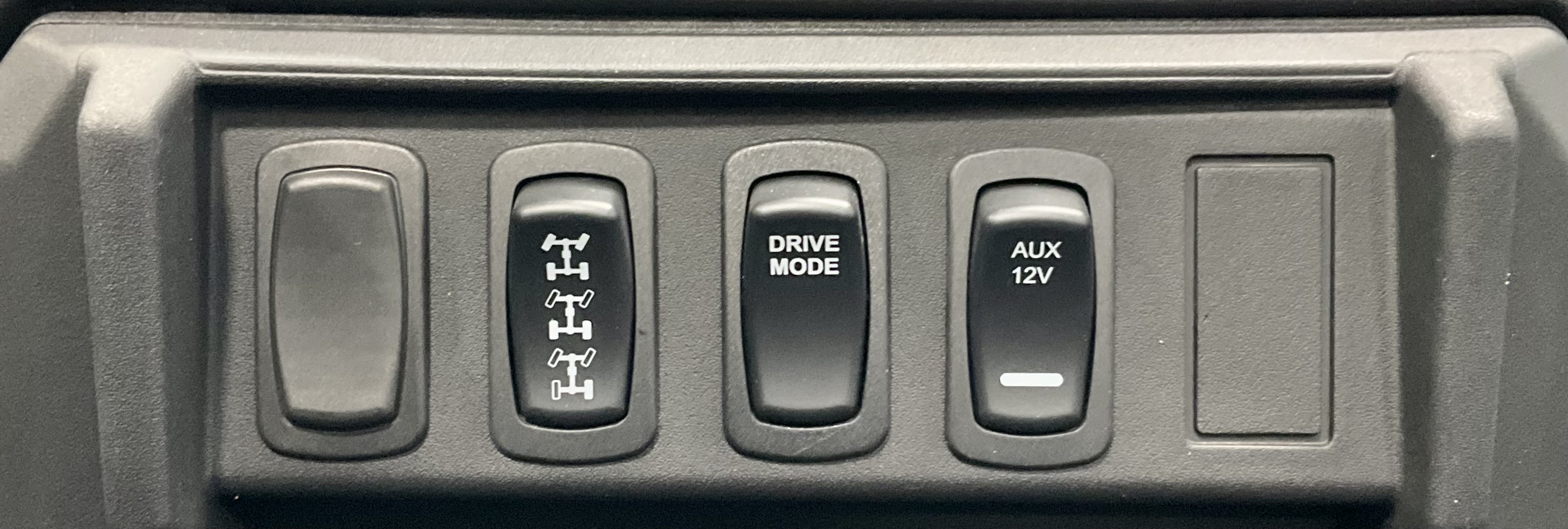 2024 Polaris Ranger XP Kinetic Premium EV - SAVE OVER $3900+ PAYMENTS LOW AS $180 BI-WKLY! - Photo 6