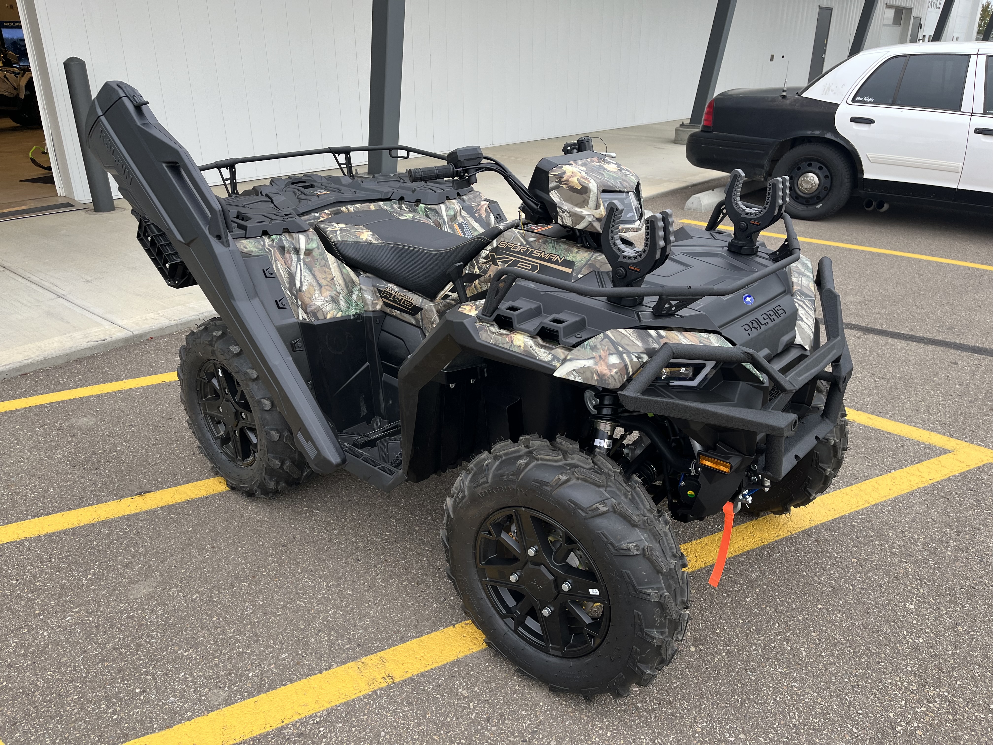 2025 Polaris Sportsman XP 1000 Hunt Edition - $2000 REBATE ENDS NOV 30th! PAYMENTS LOW AS $128 BIWK - Photo 8