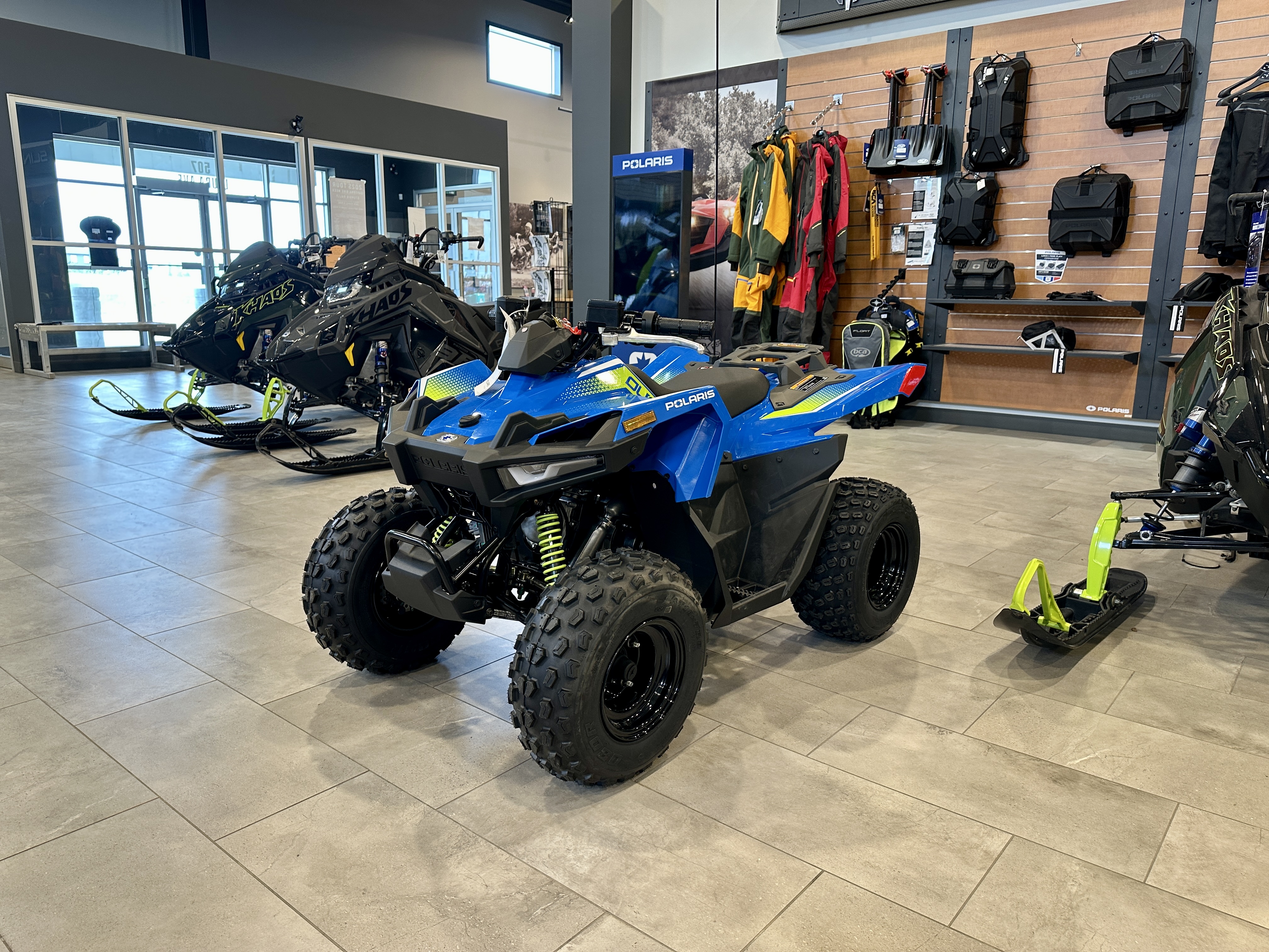 2025 Polaris Outlaw 70 EFI - YOUTH! - Photo 2