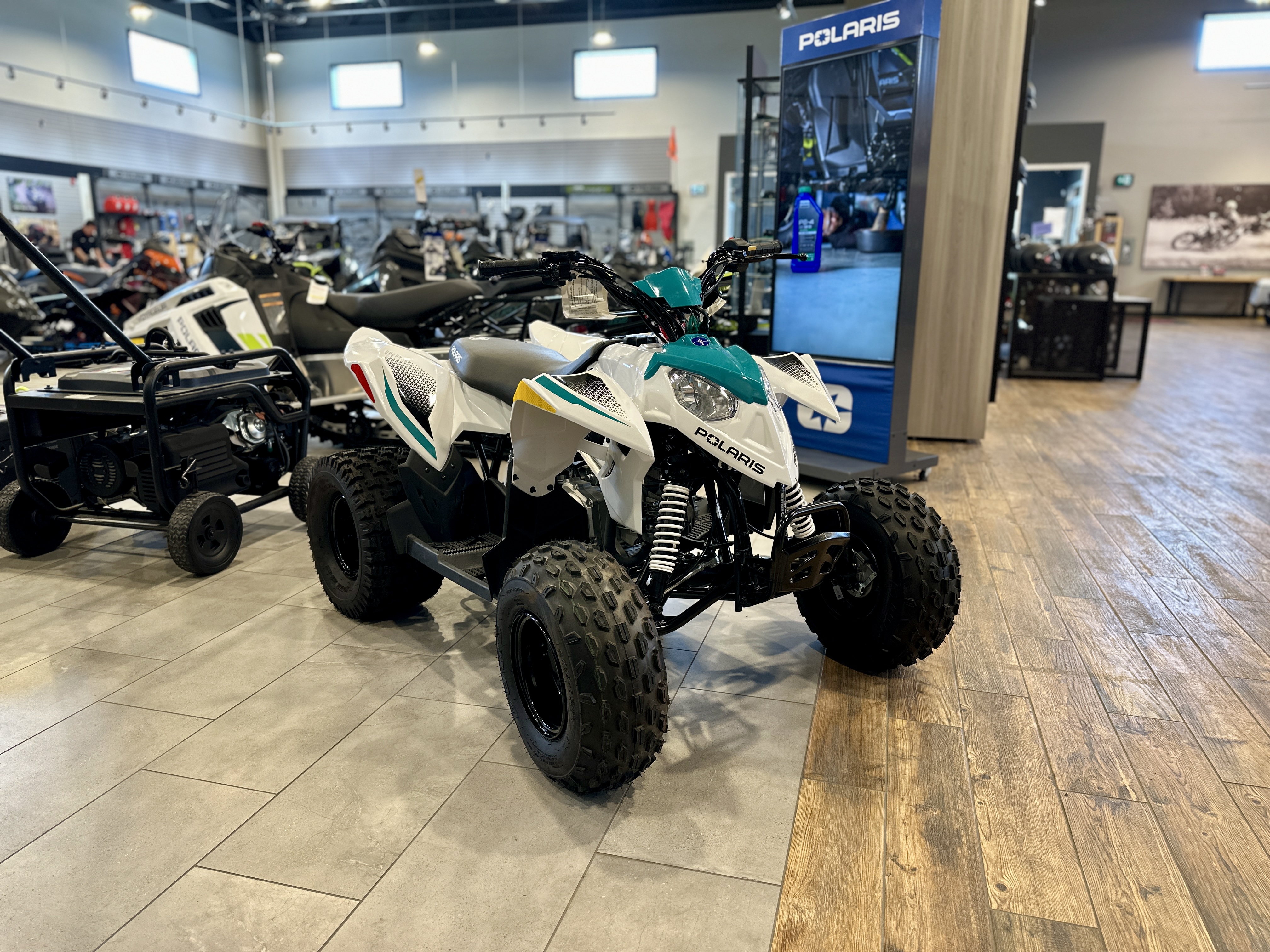 2025 Polaris Outlaw 110 EFI - YOUTH! - Photo 2