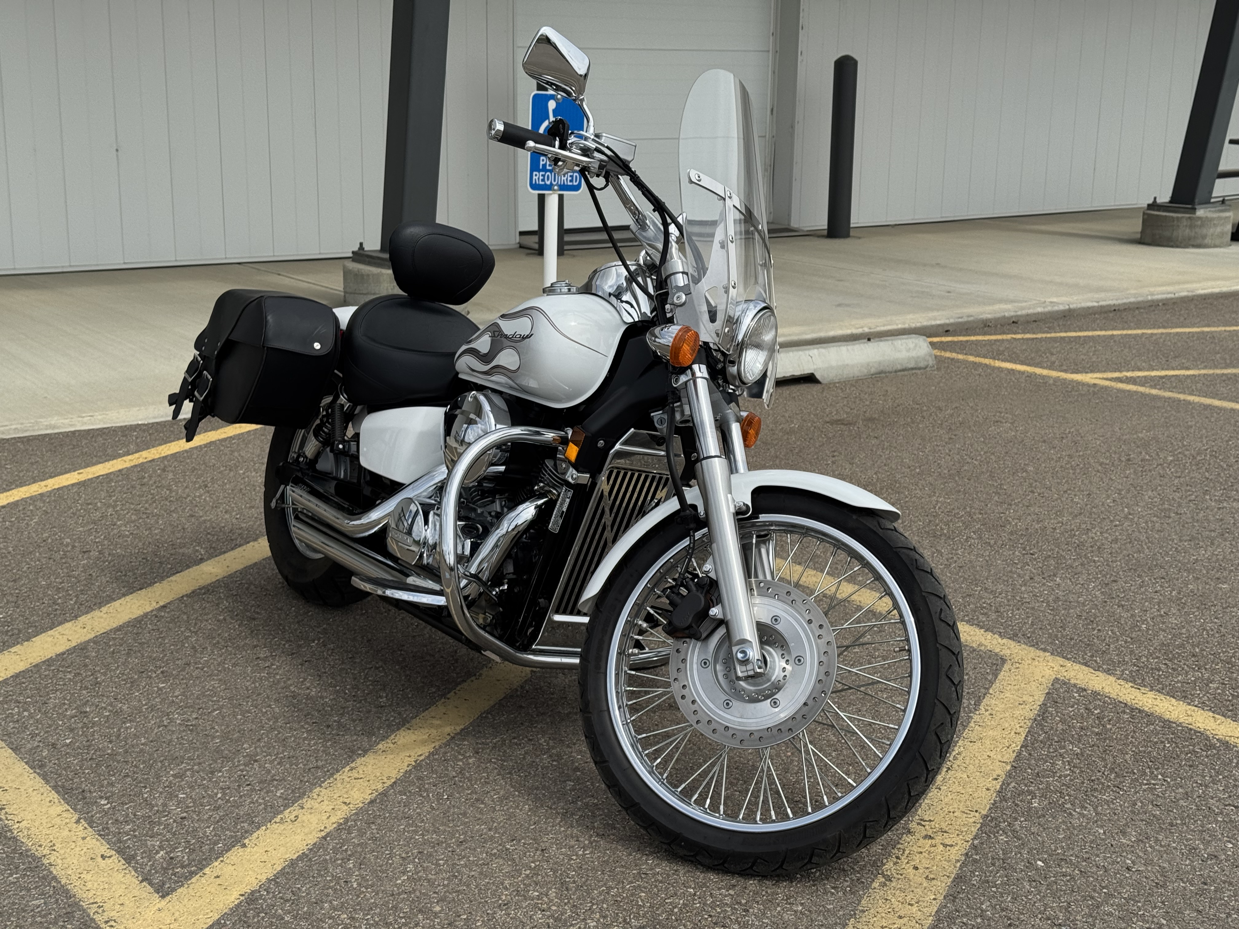 2009 Honda VT750T Shadow Tourer - ONLY 3,091 KM - PAYMENTS AS LOW AS $59 BI WKLY! - Photo 8