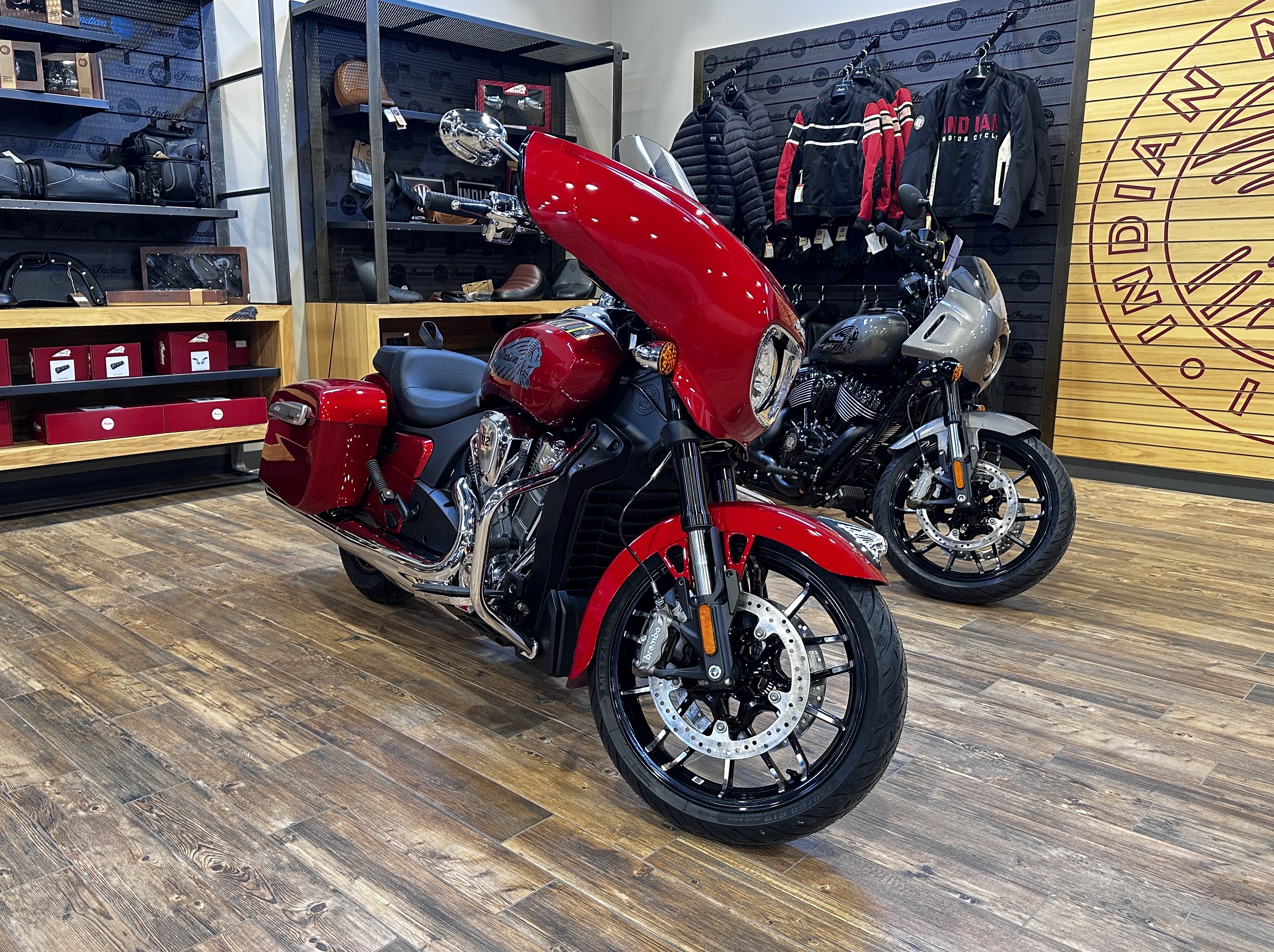2025 Indian Motorcycle Chieftain PowerPlus 112 Limited - $2000 REBATE ENDS NOV 30th! 2YR WARRANTY! LOW AS $207 BIWKLY! - Photo 6