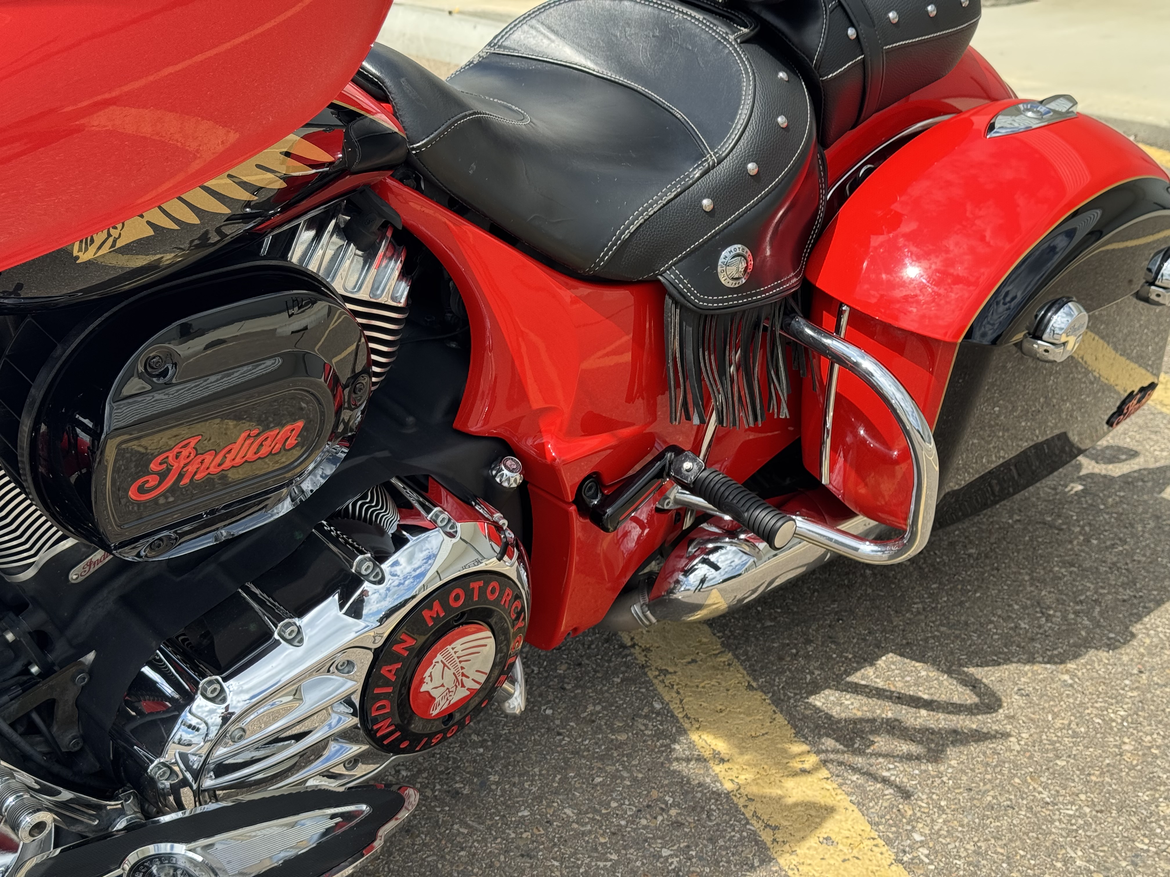 2016 Indian Motorcycle Chieftain Classic - HIGHLY CUSTOMIZED - EXCELLENT SHAPE - PAYMENTS AS LOW AS $155 BI WKLY! - Photo 11