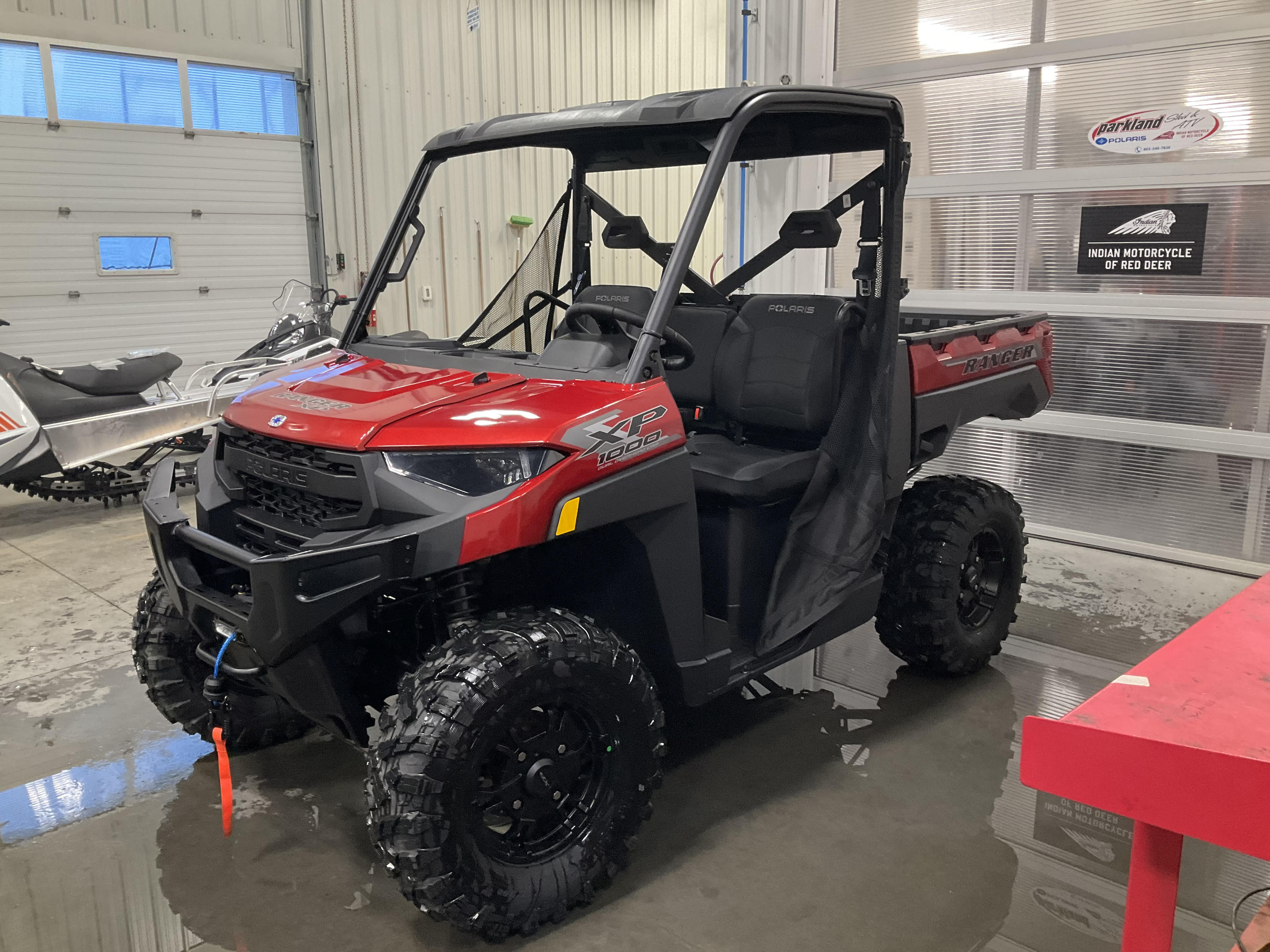 2025 Polaris Ranger XP 1000 Premium - $1500 REBATE ENDS NOV 30th! 2YR WARRANTY! PAYMENTS LOW AS $168 BIWKLY! - Photo 2